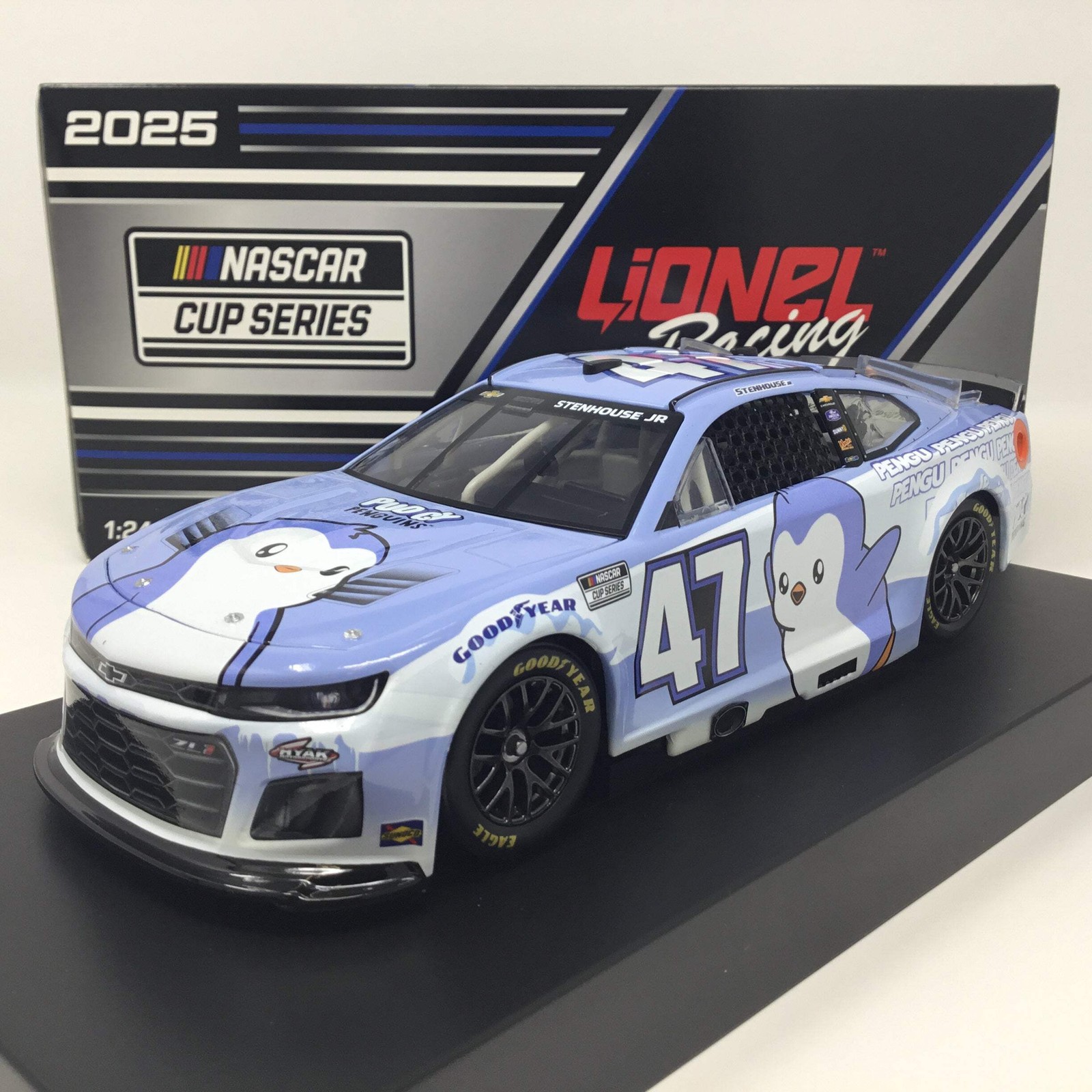 Ricky Stenhouse Jr. 2025 Pudgy Penguins 1:24 Diecast