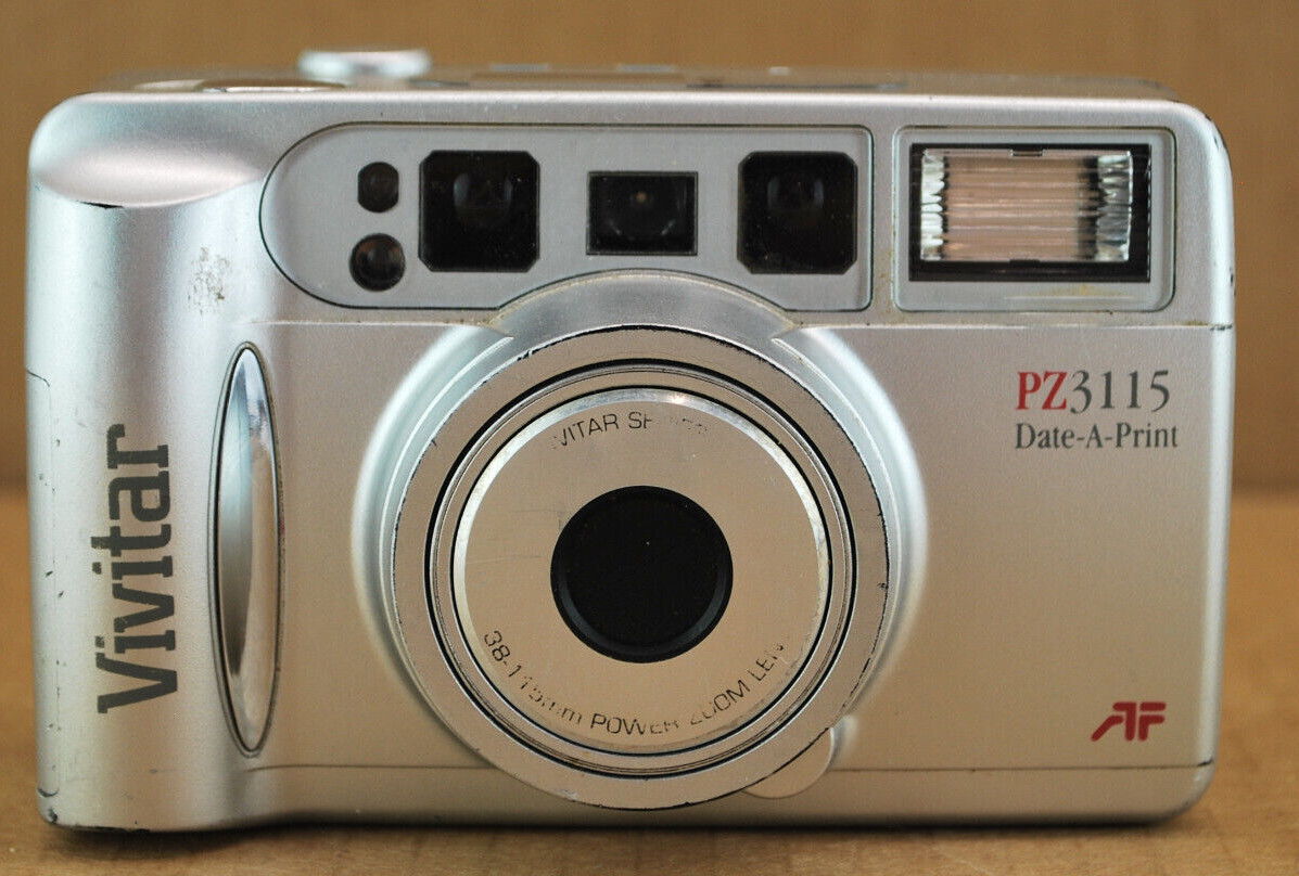 Vivitar PZ 3115 35mm Point & Shoot Film Camera -For Parts or Repair FREE SHIP