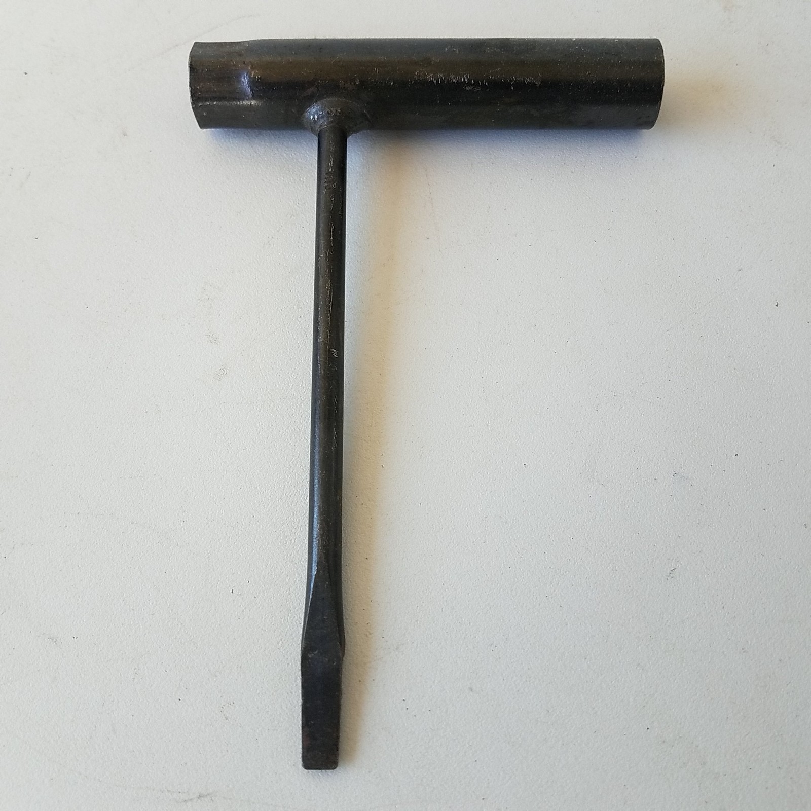 13mm Spark Plug Tool Bolt Nut Driver With Flathead Screw Driver