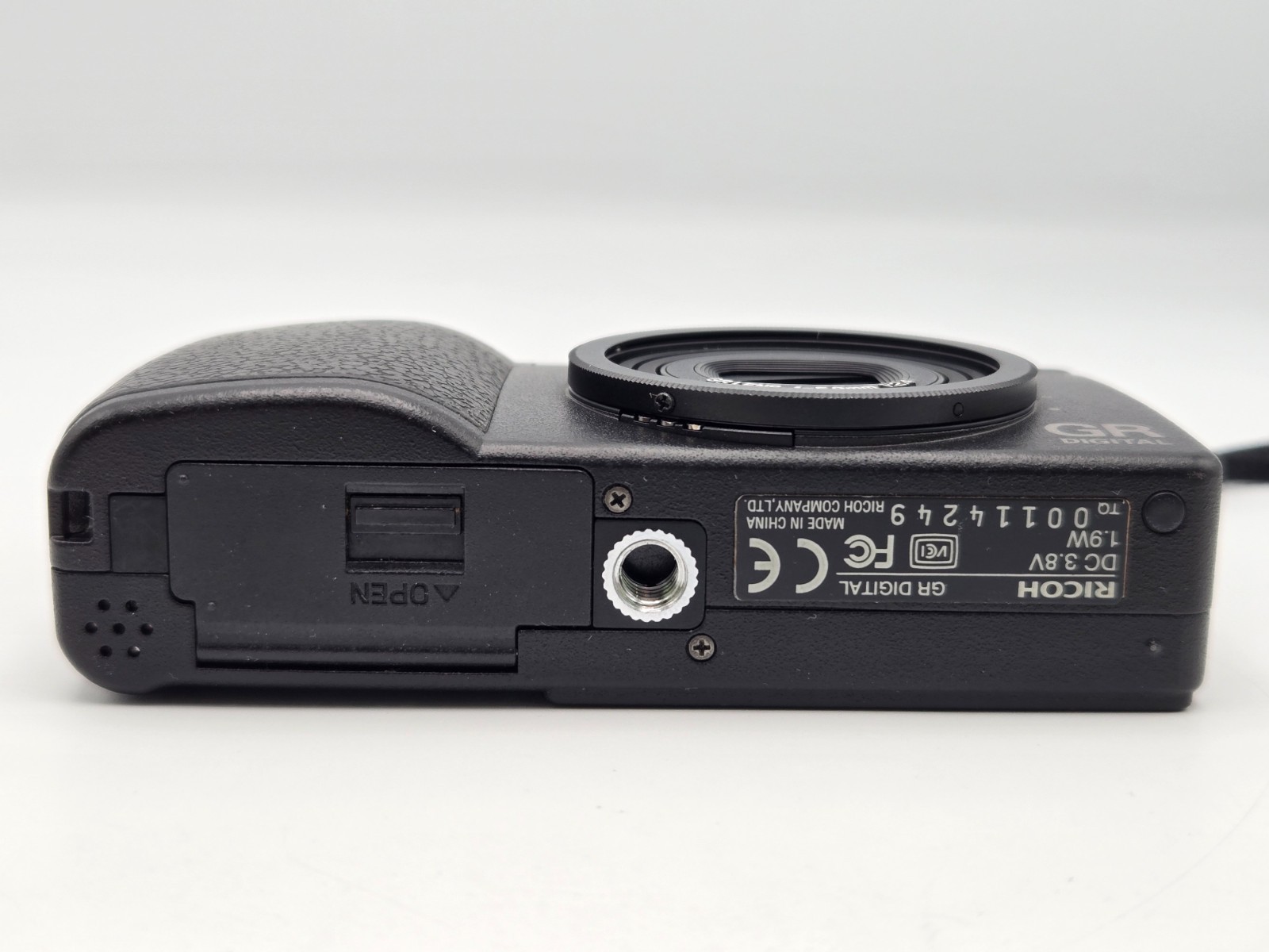 [MINT / 4k shots] RICOH GR DIGITAL Black Compact Digital Camera From Japan