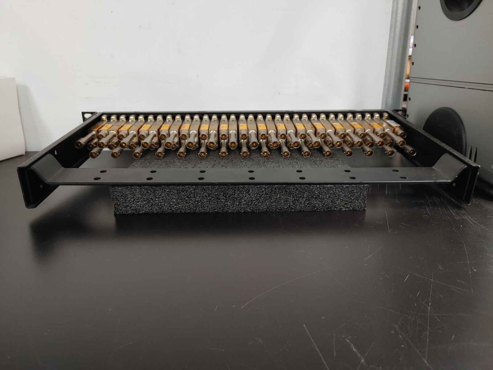 ADC Pro Patch PP1232-MVJ-BK High Definition 2x32 Patch Panel Patchbay