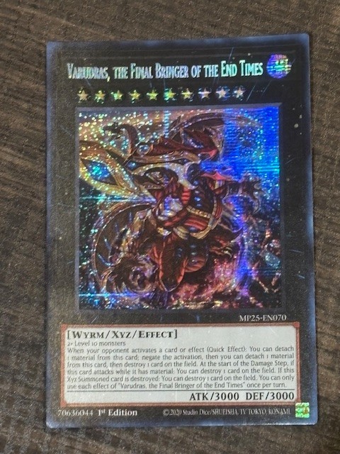 Varudras, the Final Bringer of the End Times Prismatic Secret MP25-EN070 1st NM
