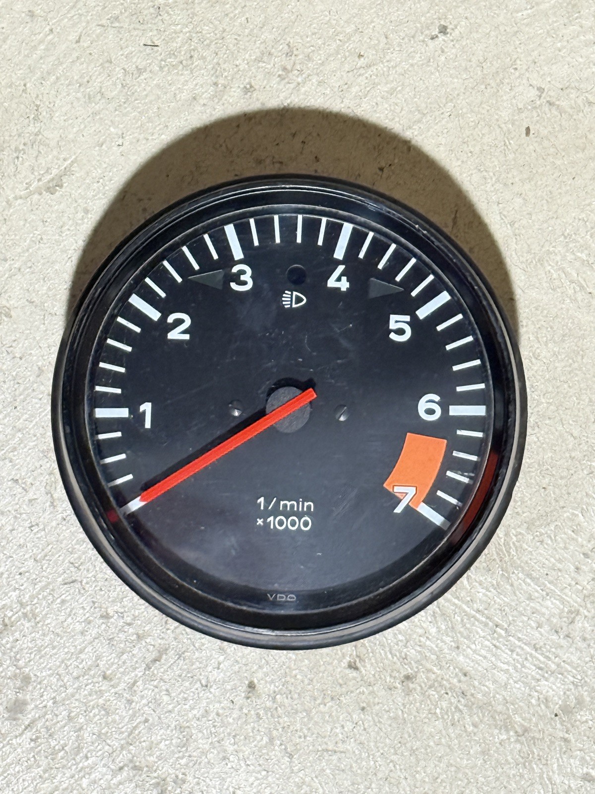 PORSCHE 911 Tachometer Original 91164130103 VDO 12/79