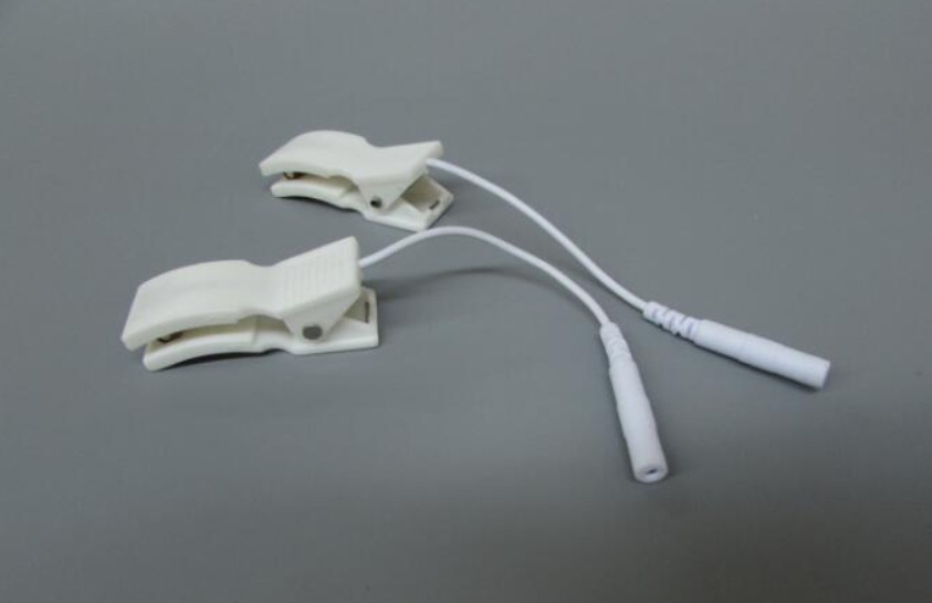 2 EAR CLIP CLAMP ELECTRODE WIRE LEAD CABLES~CONNECTORS FOR DIGITAL MASSAGER TENS
