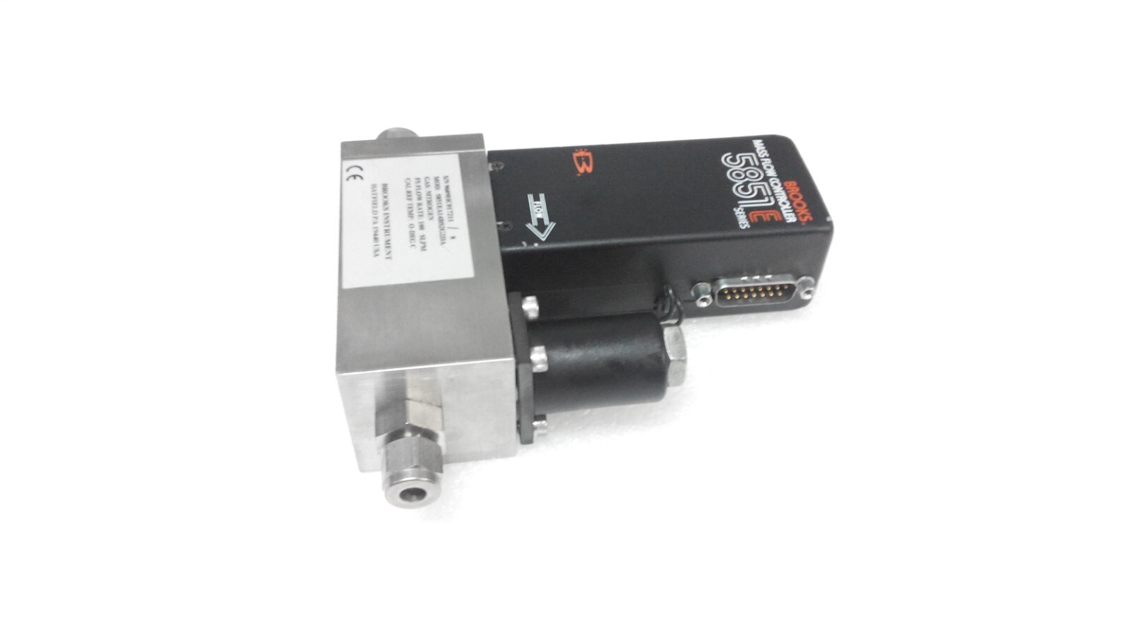 BROOKS MASS FLOW CONTROLLER 5851EA14BS2G2DA
