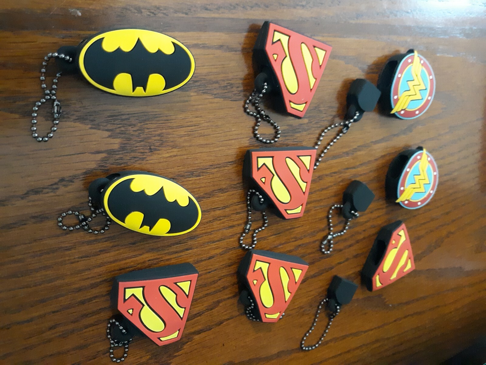 NO USB FLASHDRIVES JUST 9 EMPTY CASES--Emtec DC Comics 3D Keychains! CASES ONLY!