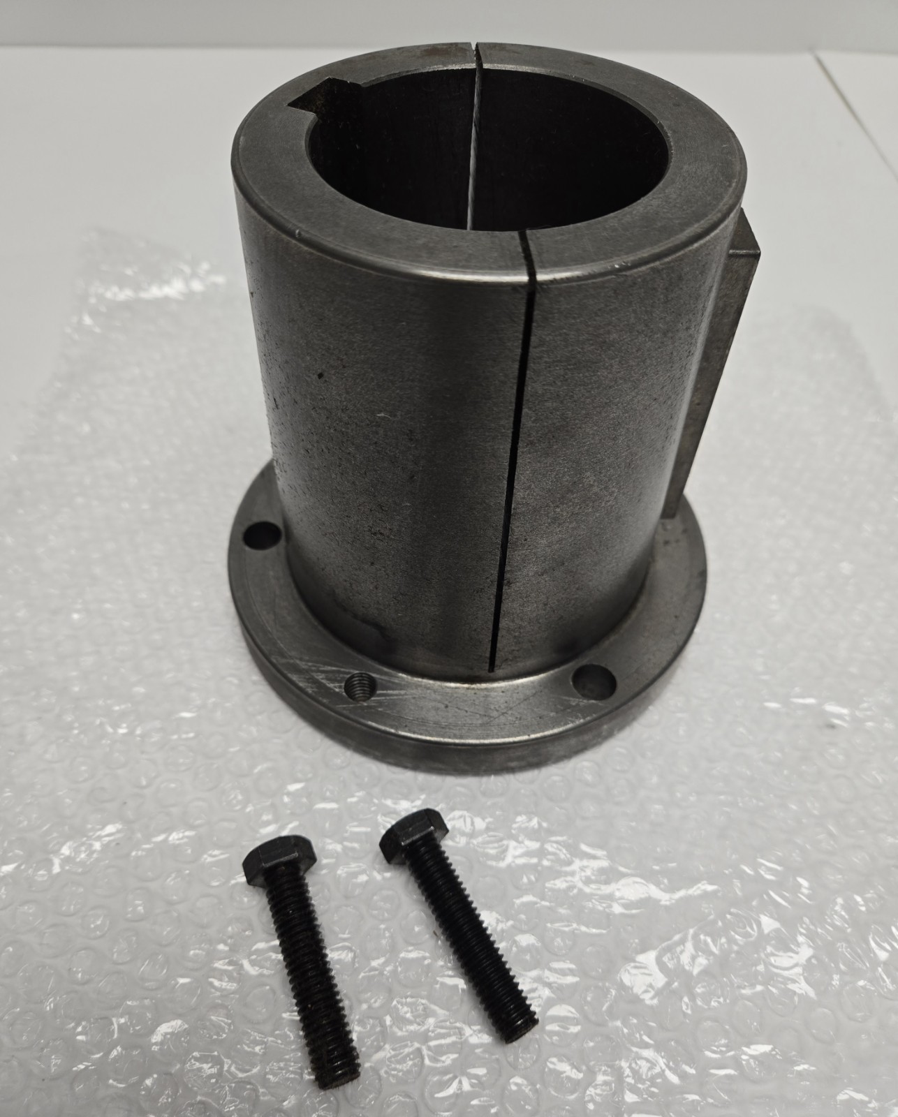 BROWNING BUSHING 76300069. C501-L-011. R2 x 2-5/8"