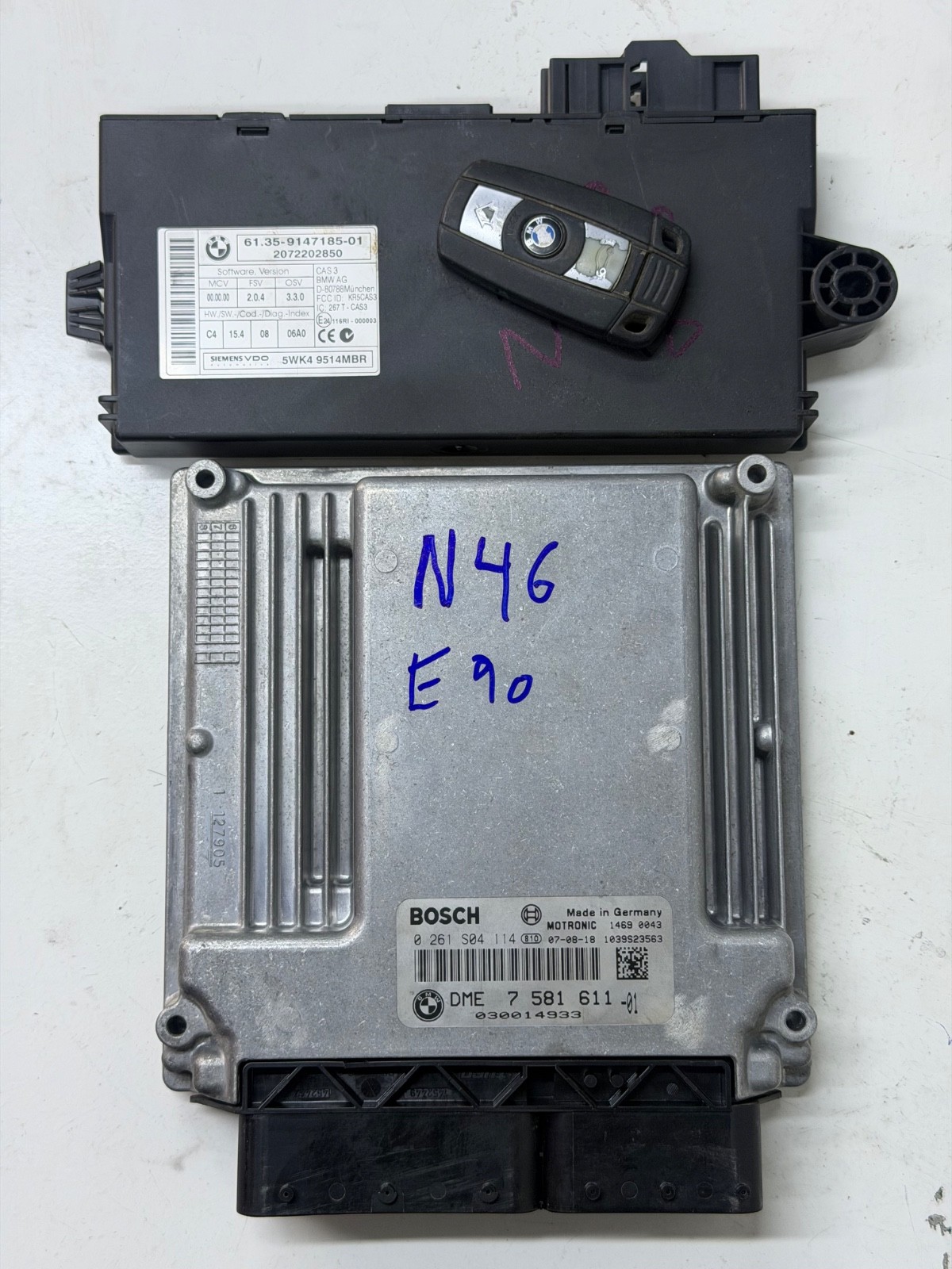 BMW E90 E91 N46 Engine ECU DME 7581611 Bosch 0261S04114 CAS3 320i 318i Genuine