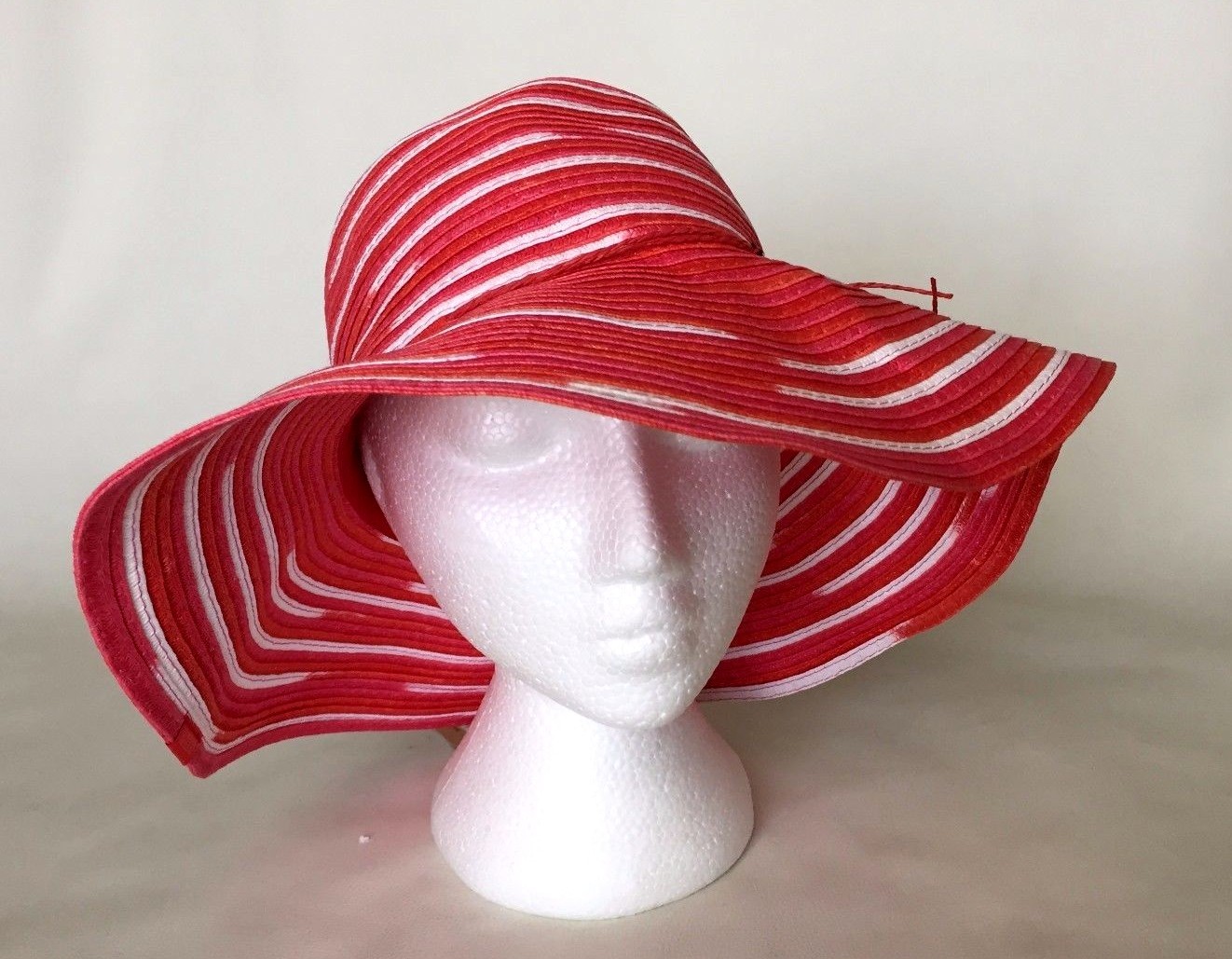 NEW Outdoor Research Women's Isla Hat Bahama Red/White/Pink One Size