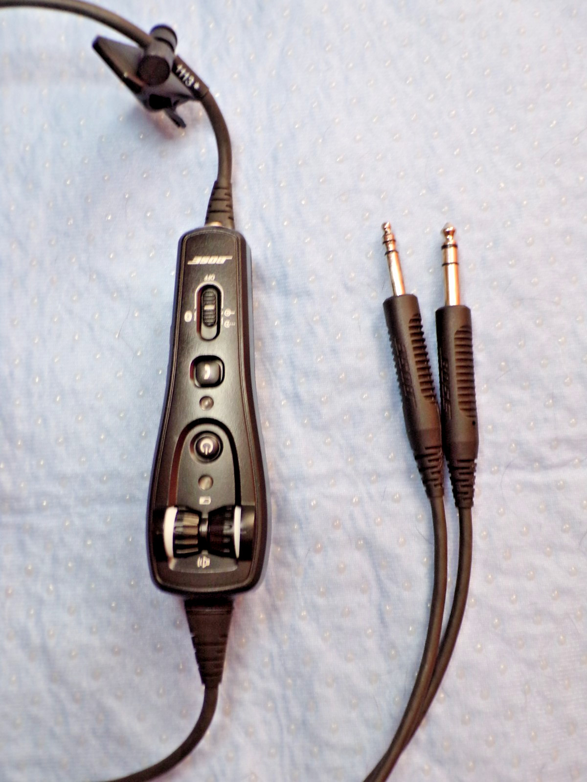 Bose A20 Aviation Headset with Bluetooth GA Dual Plug Cable - Black
