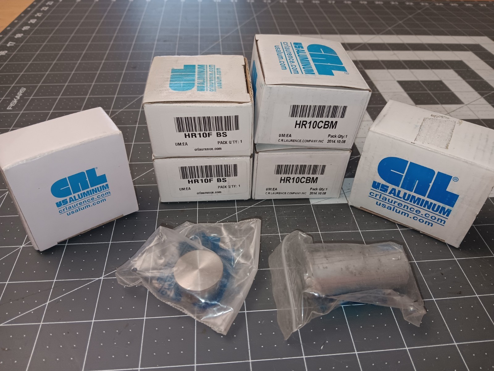 C R  Laurence assorted 1 inch tubing parts 3 x HR10F & 3 x HR10CBM Aluminum