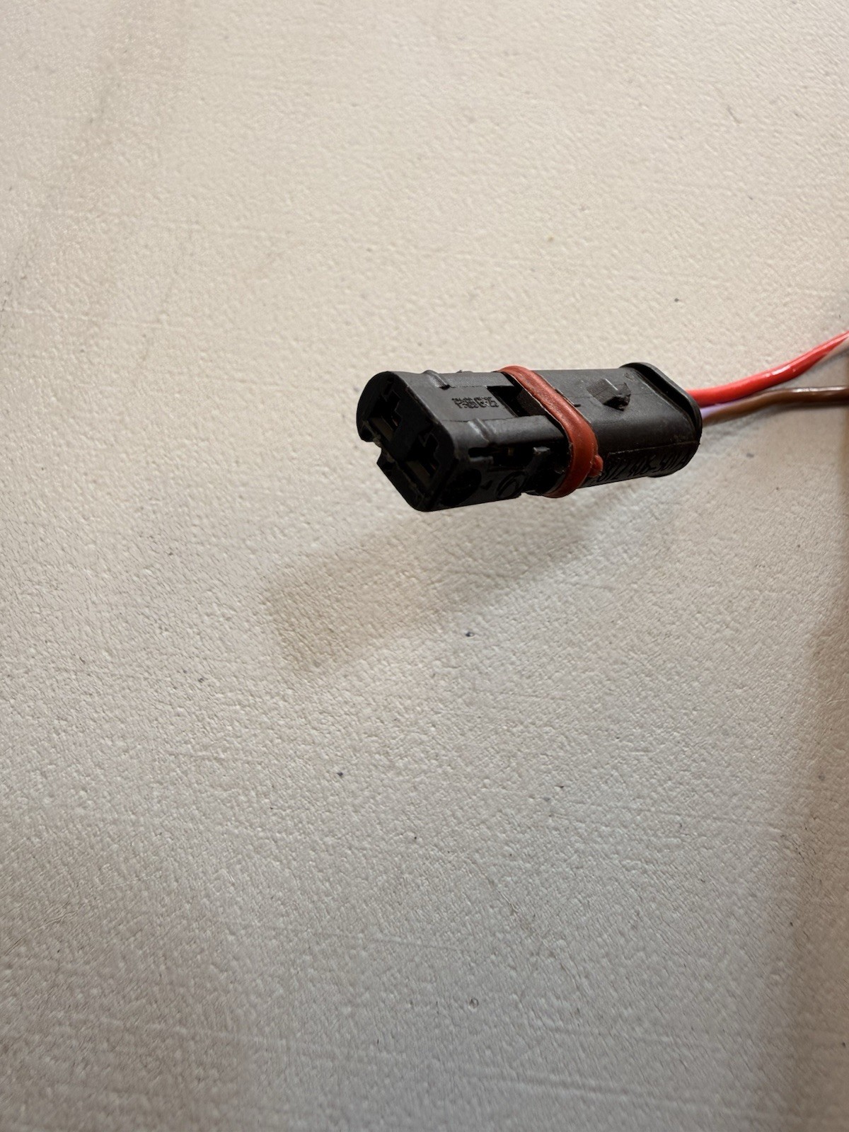 BMW E82 E90 E92 E93 F10 N54 N63 High Pressure Fuel Injector Wire Plug Connector