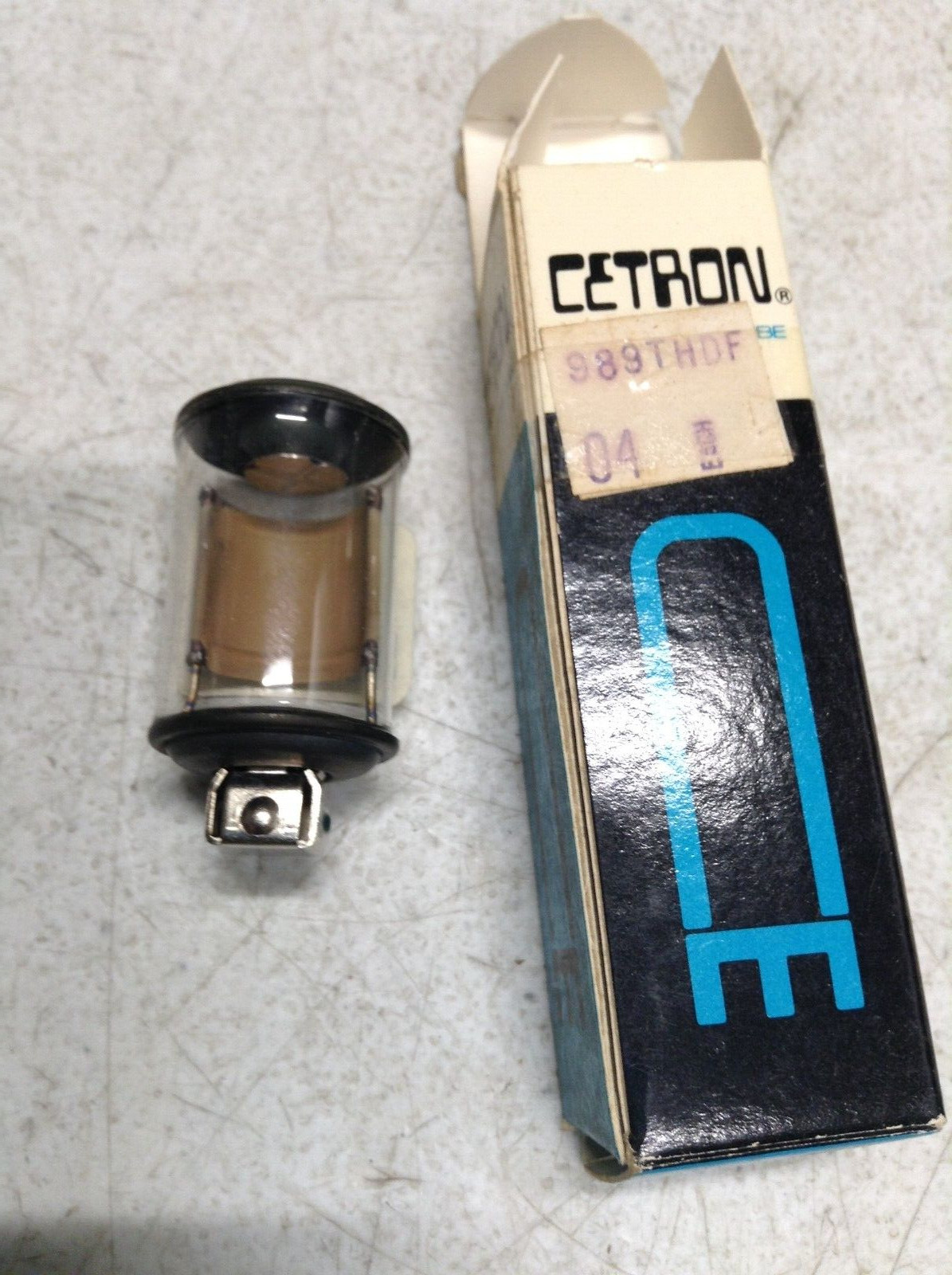 NEW Ce-922 Tube, Photocell tubes, Cetron, R187-14