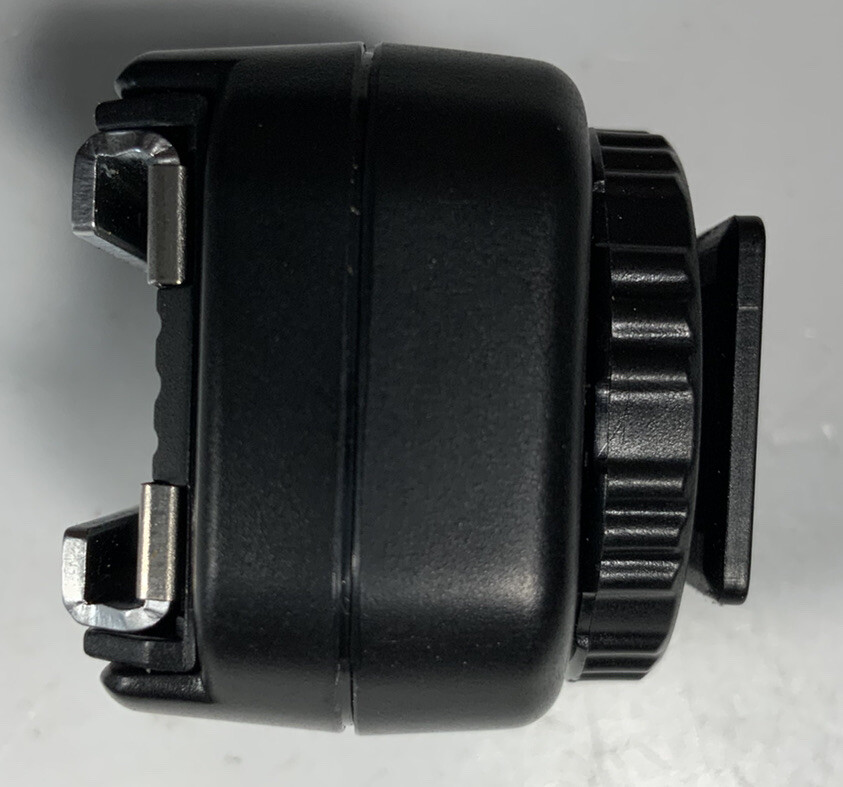 Pixel VS-802 Combined Off-Camera Adapter for Nikon VM-802