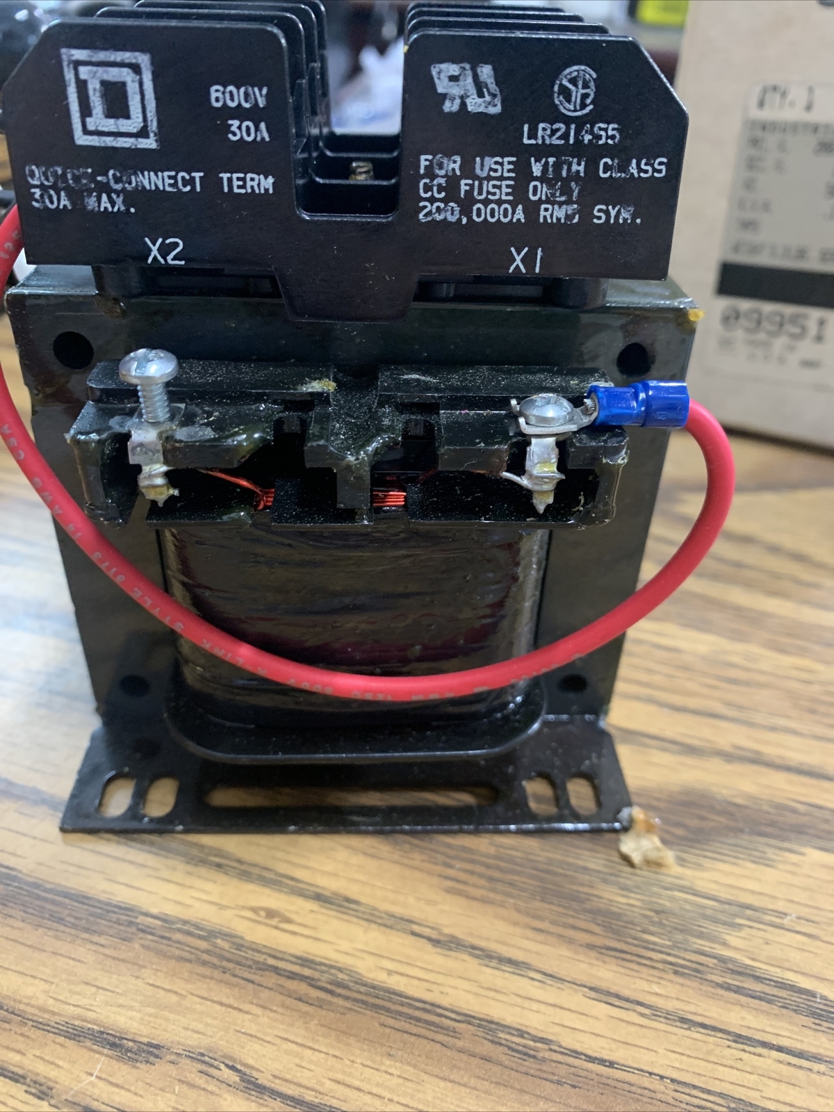 Square D 9070 KF100D20 control transformer