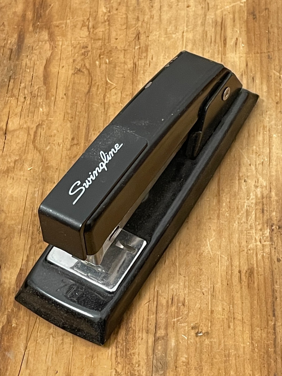 Swingline Stapler Model 711 – Tested Working