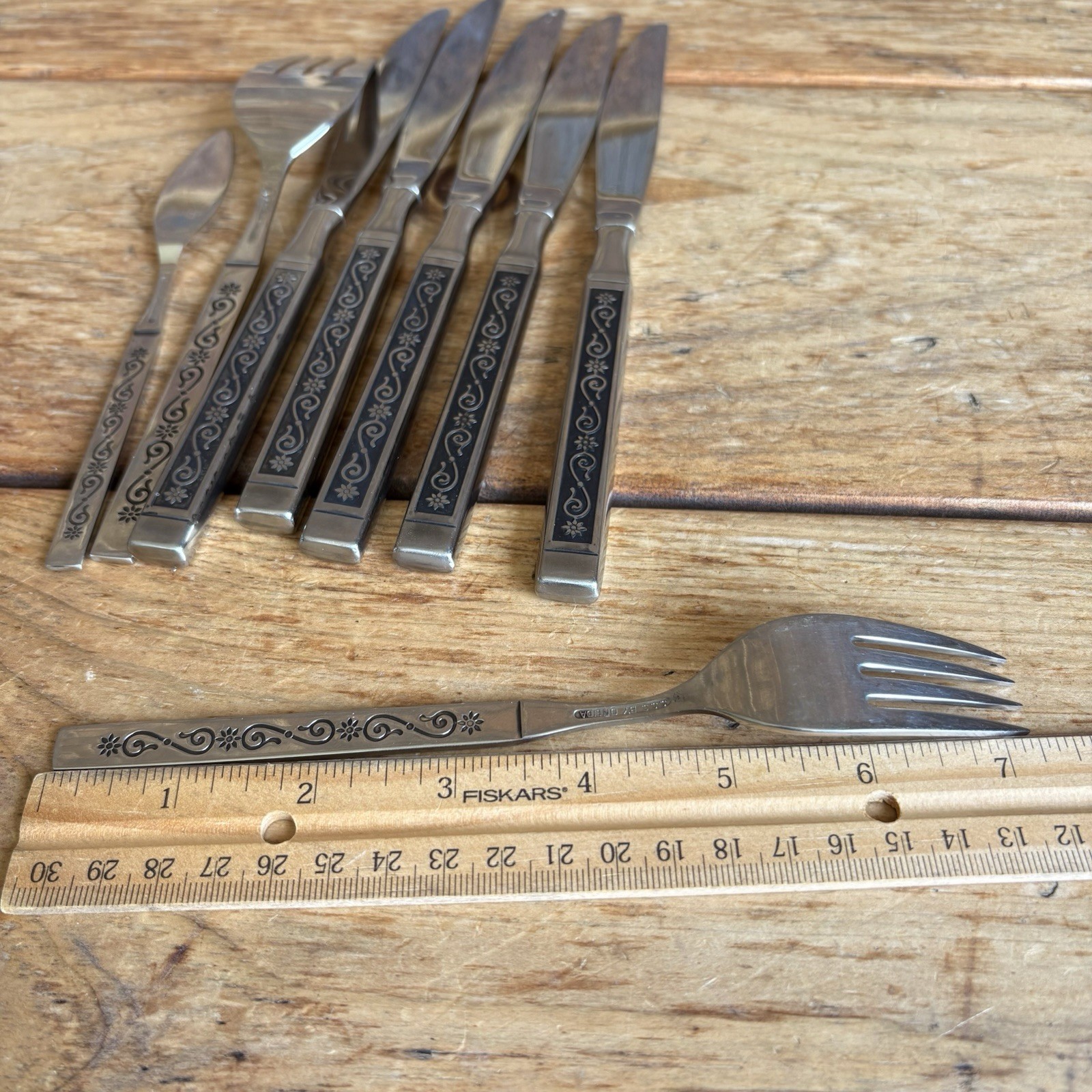 Oneida SSS flatware MIDNIGHT Stainless Set of 8 replacement pieces