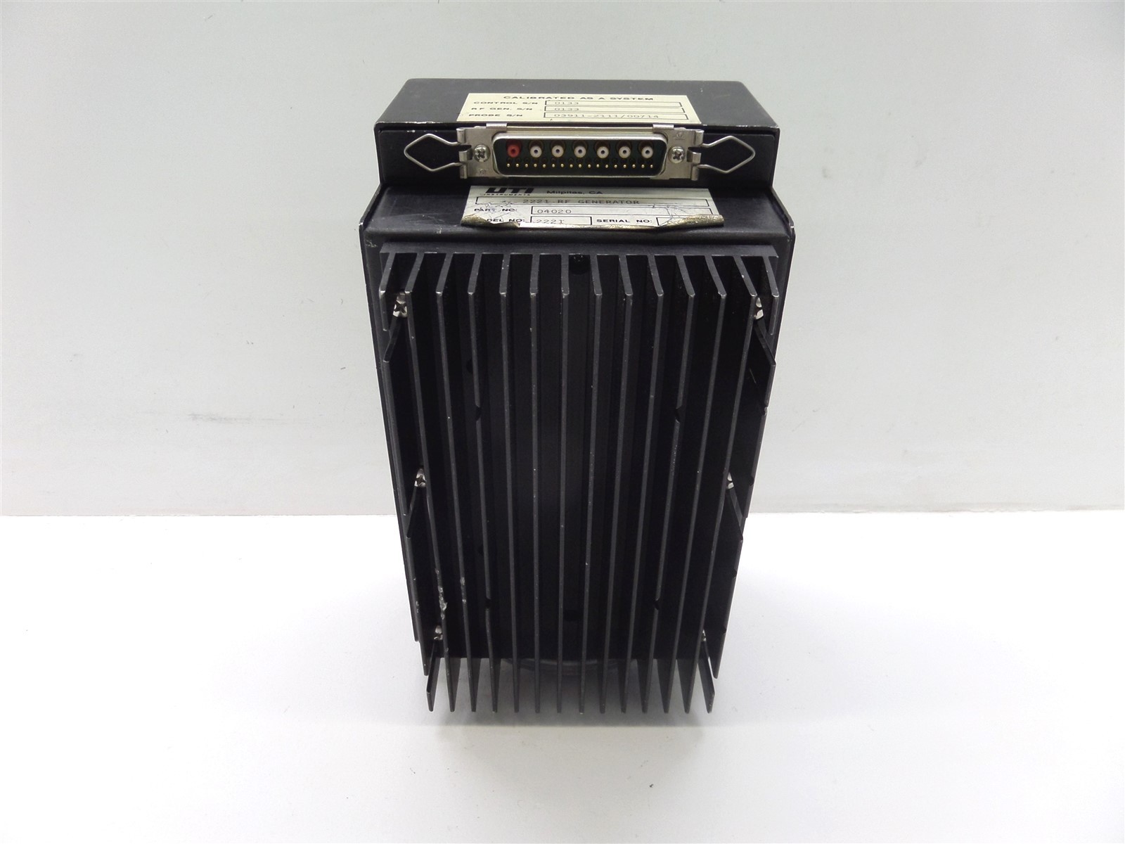 UTI Instruments 2221 RF Generator - P/N: 04020