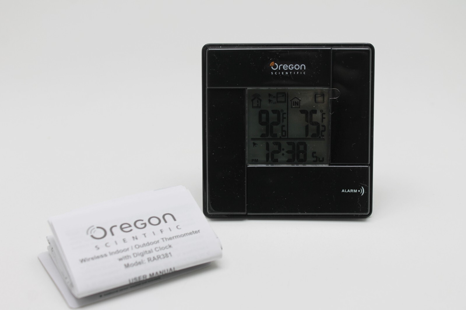 Oregon Scientific Wireless In/Out Alarm Clock RAR381 NO SENSOR