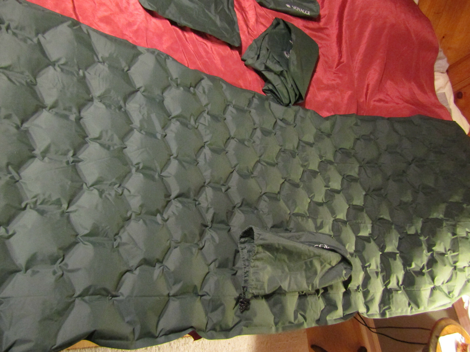 VOYAGGE Inflatable Camping Sleep Pad w/Pillows Backpack Hiking