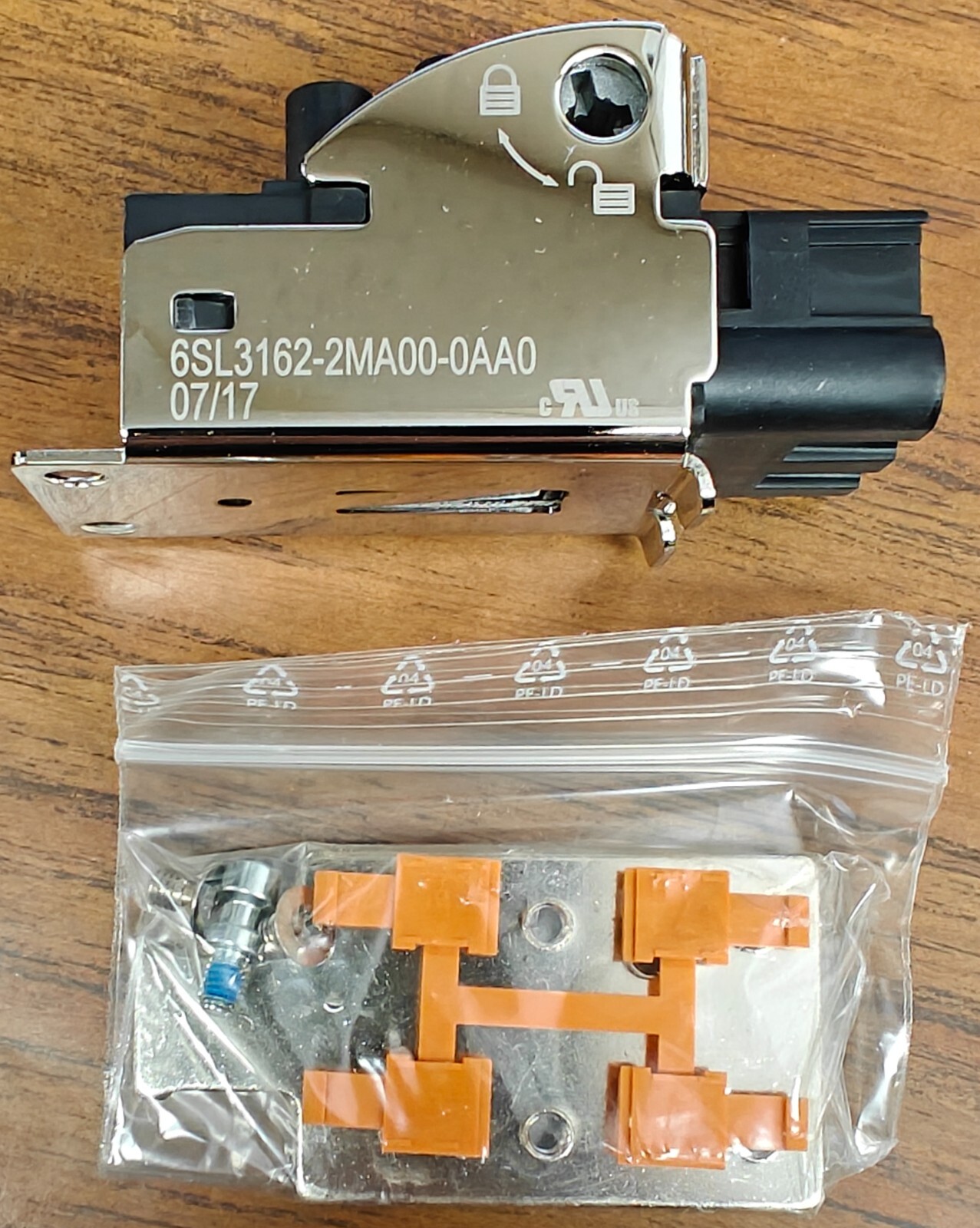 Siemens 6SL3162-2MA00-0AA0 Power Connector