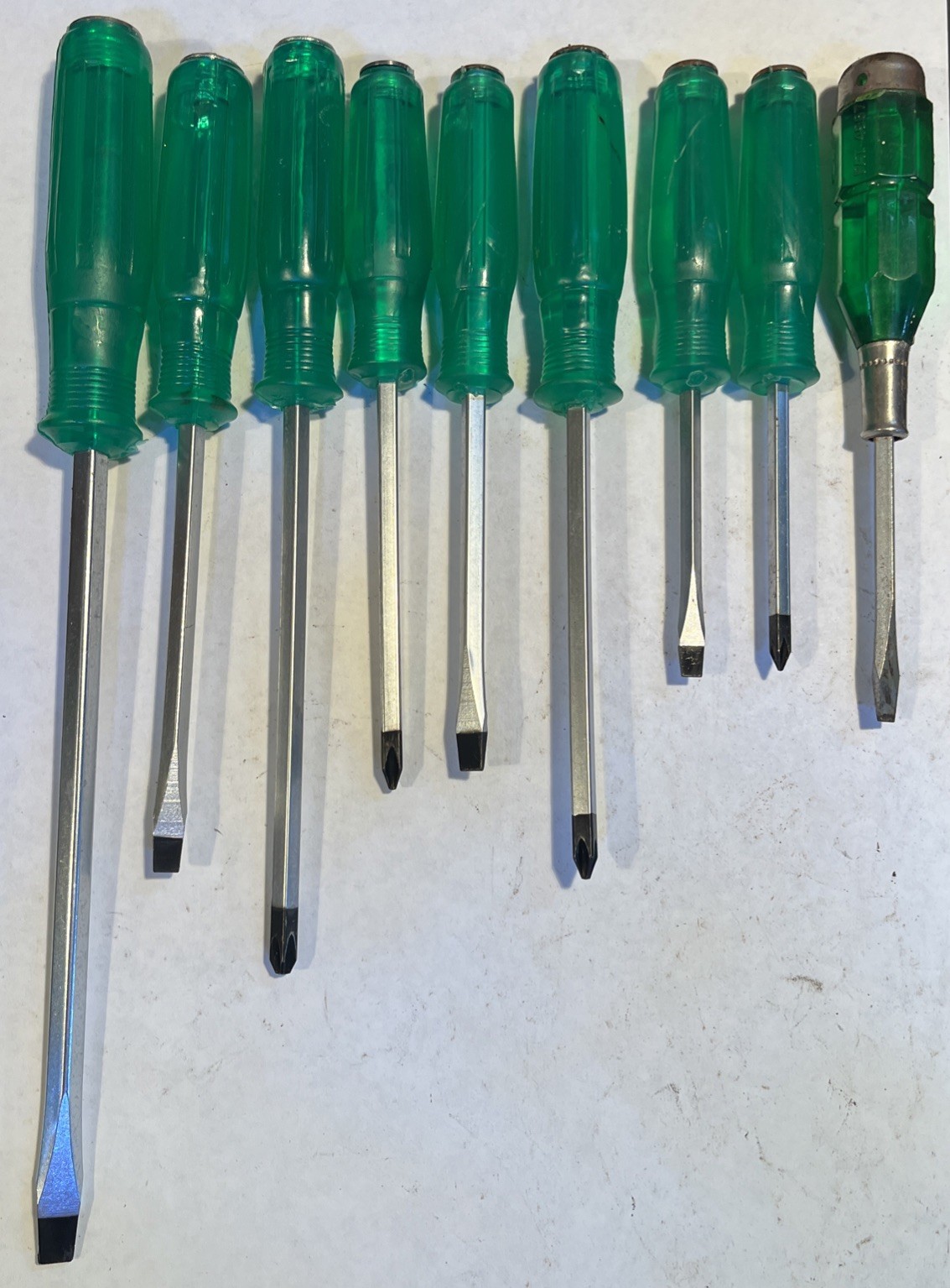 9 Mechanic Screwdrivers