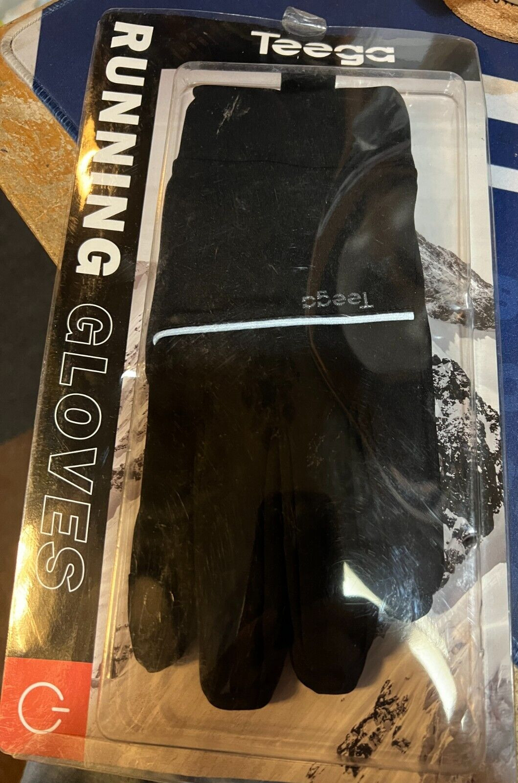 TEEGA--LIGHTWEIGHT RUNNING GLOVES---LARGE