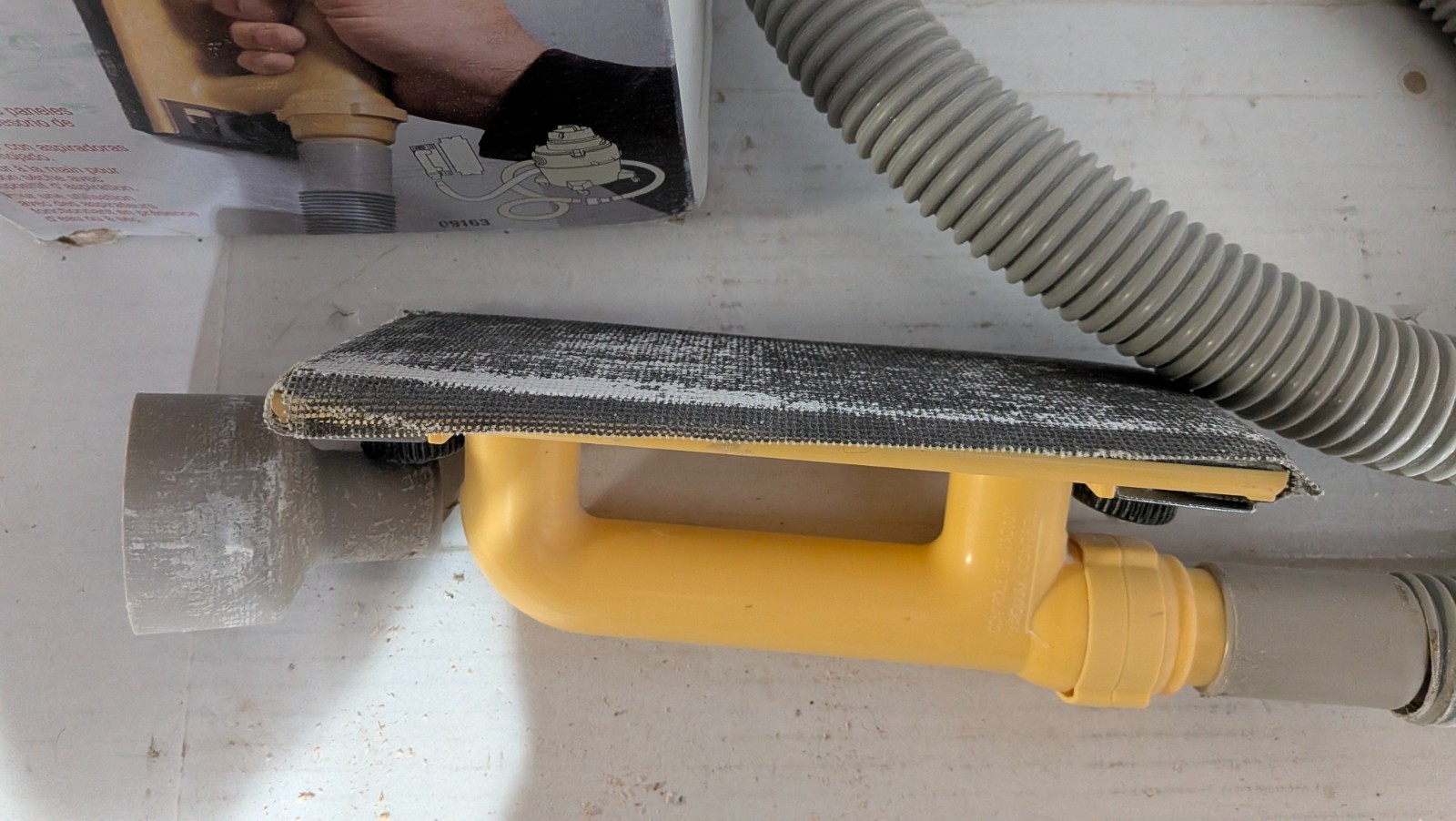 Hyde dust-free drywall sanding kit 09163
