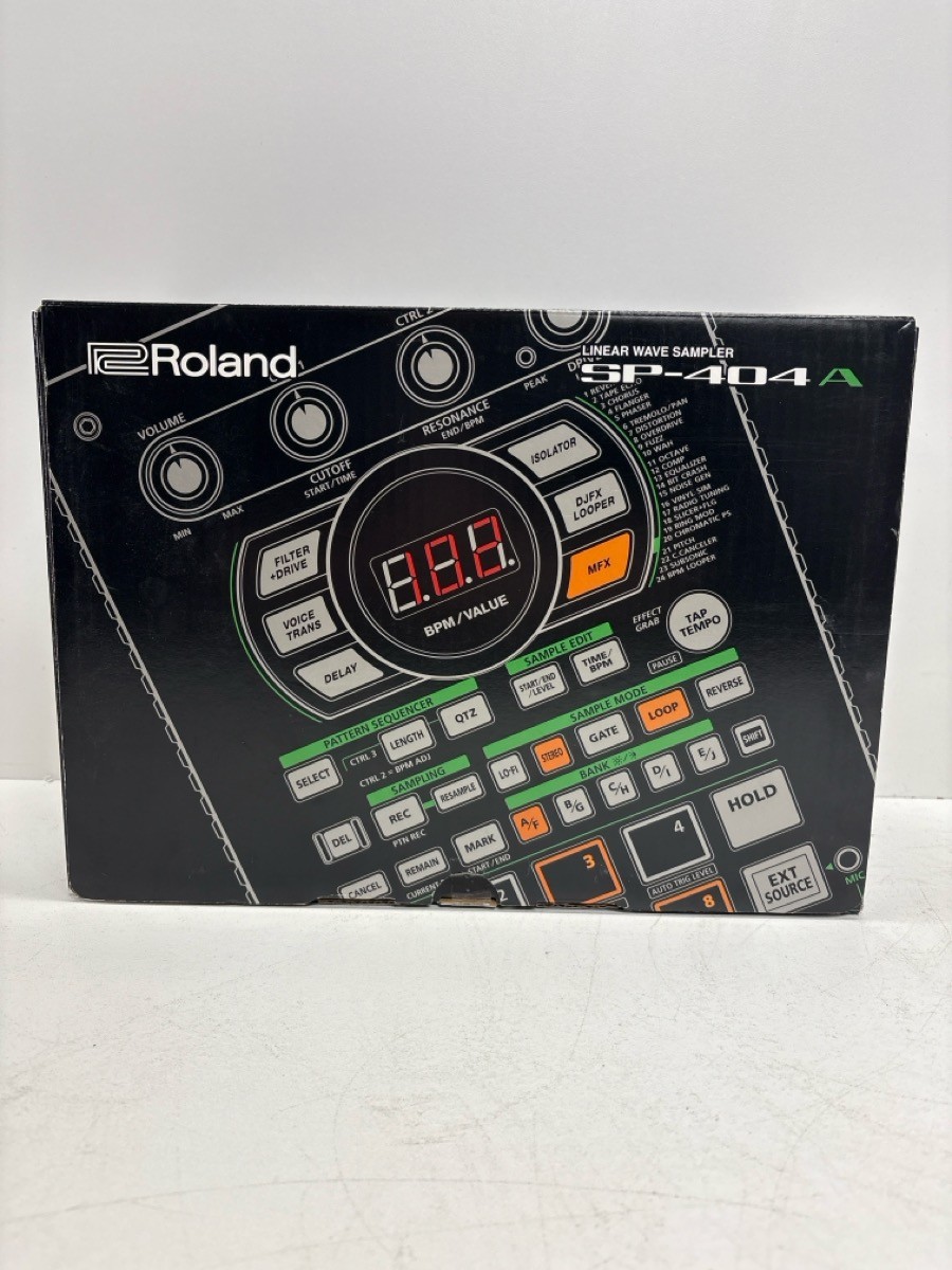 ROLAND SP-404A LINEAR WAVE IOB (P08035043)