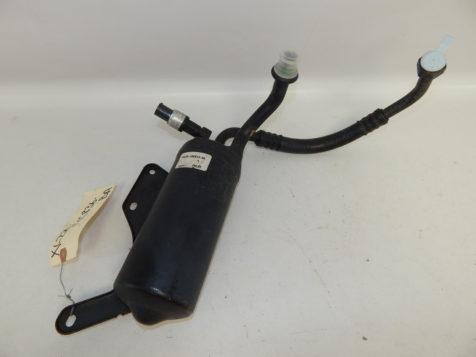 New OEM 1999 & Up Ford Econoline A/C Accumulator Receiver Manifold X2CH19C913BA