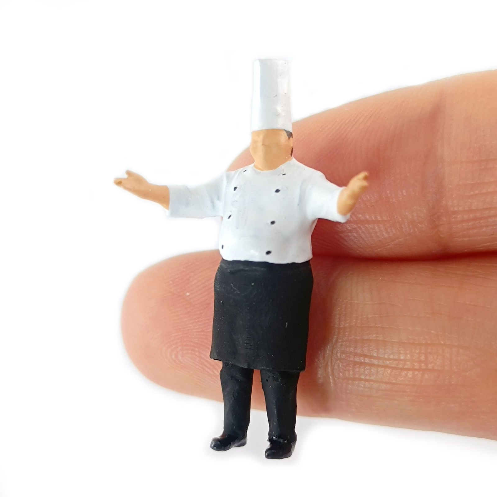 BN 1:64 Painted Figure Mini Model Miniature  Diorama Sand Main Chef Staff W