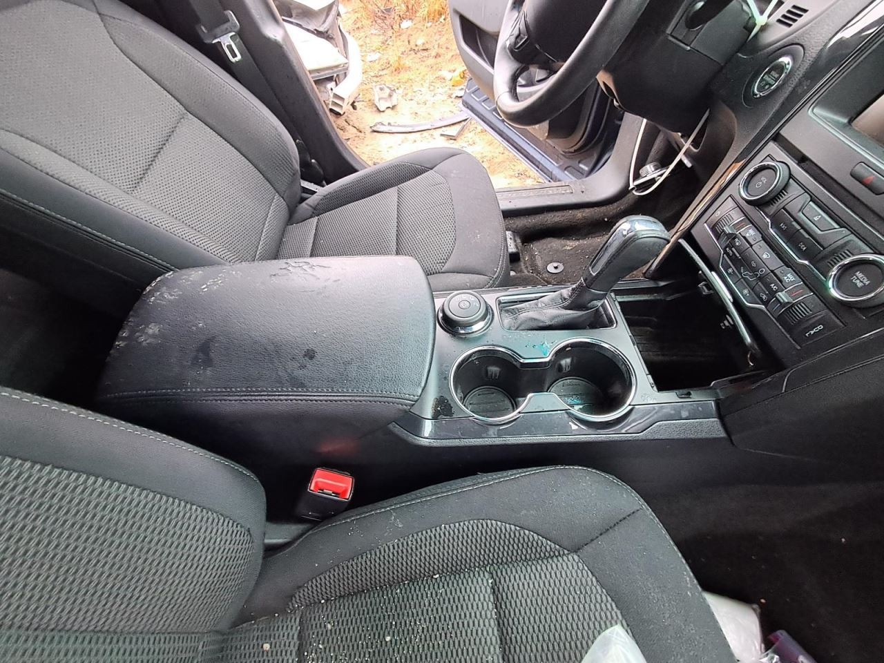 EXPLORER 2016 Transmission Shift 2869525
