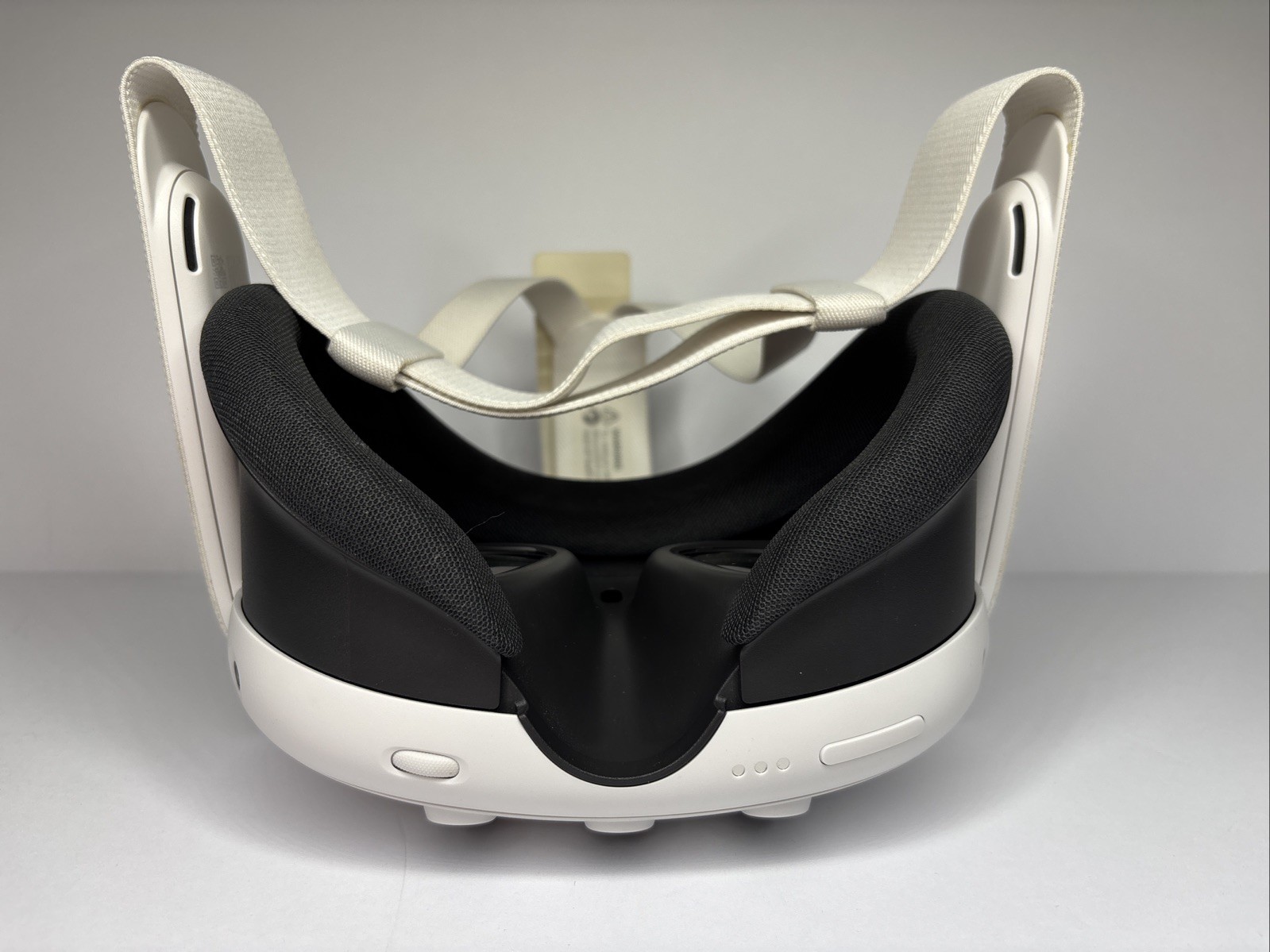 Meta Quest3 128GB VR Headset ONLY (No controllers) Free Shipping