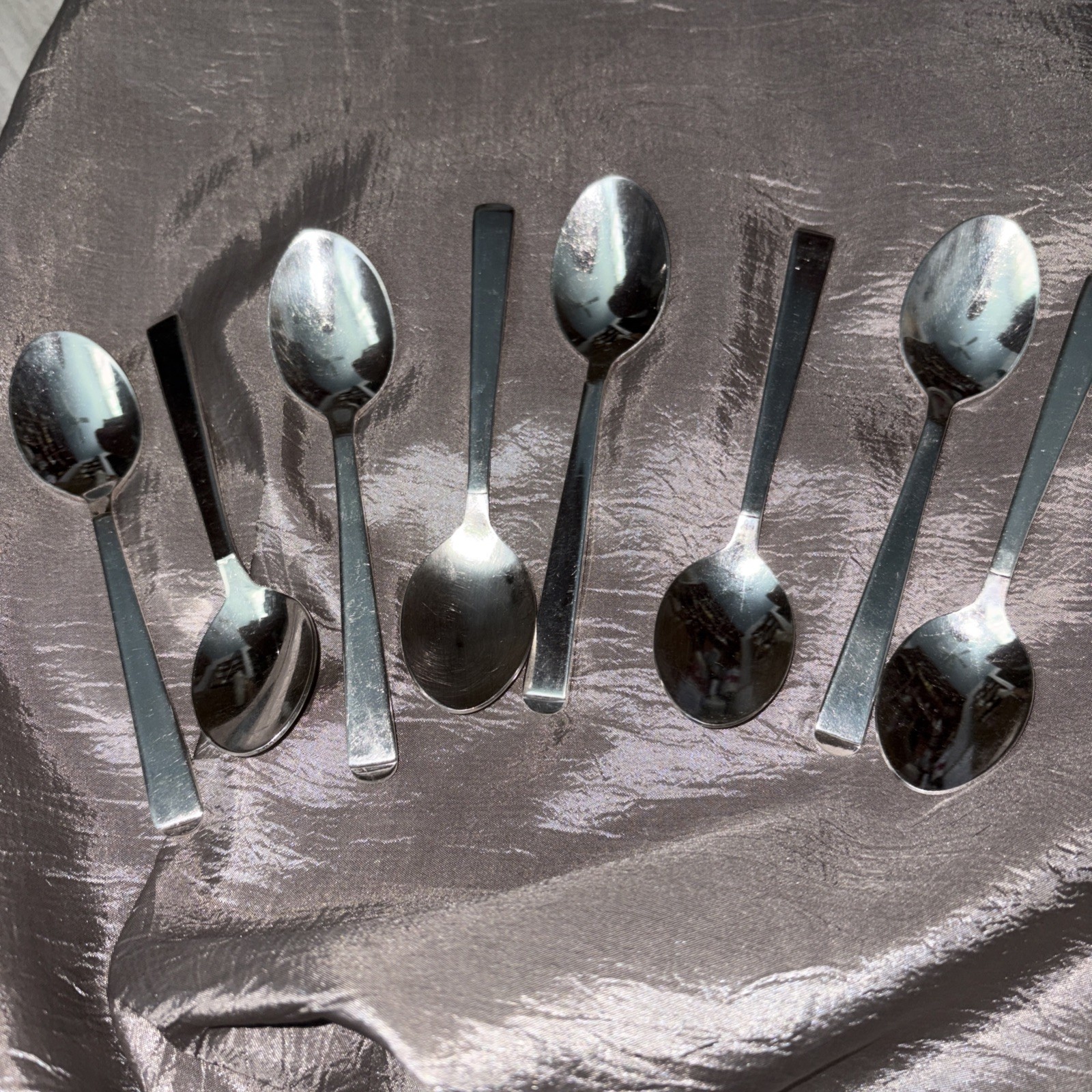 Vintage HEPP 18-10-020  Silver plate 8 Spoons 5&3/8”Dessert Spoons. Blunt Handle