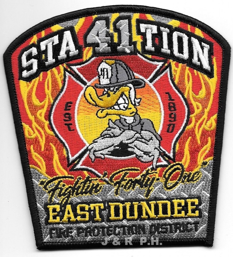 East Dundee  Station - 41 "Fighin' 41", Illinois (4.25" x 4.5" size) fire patch