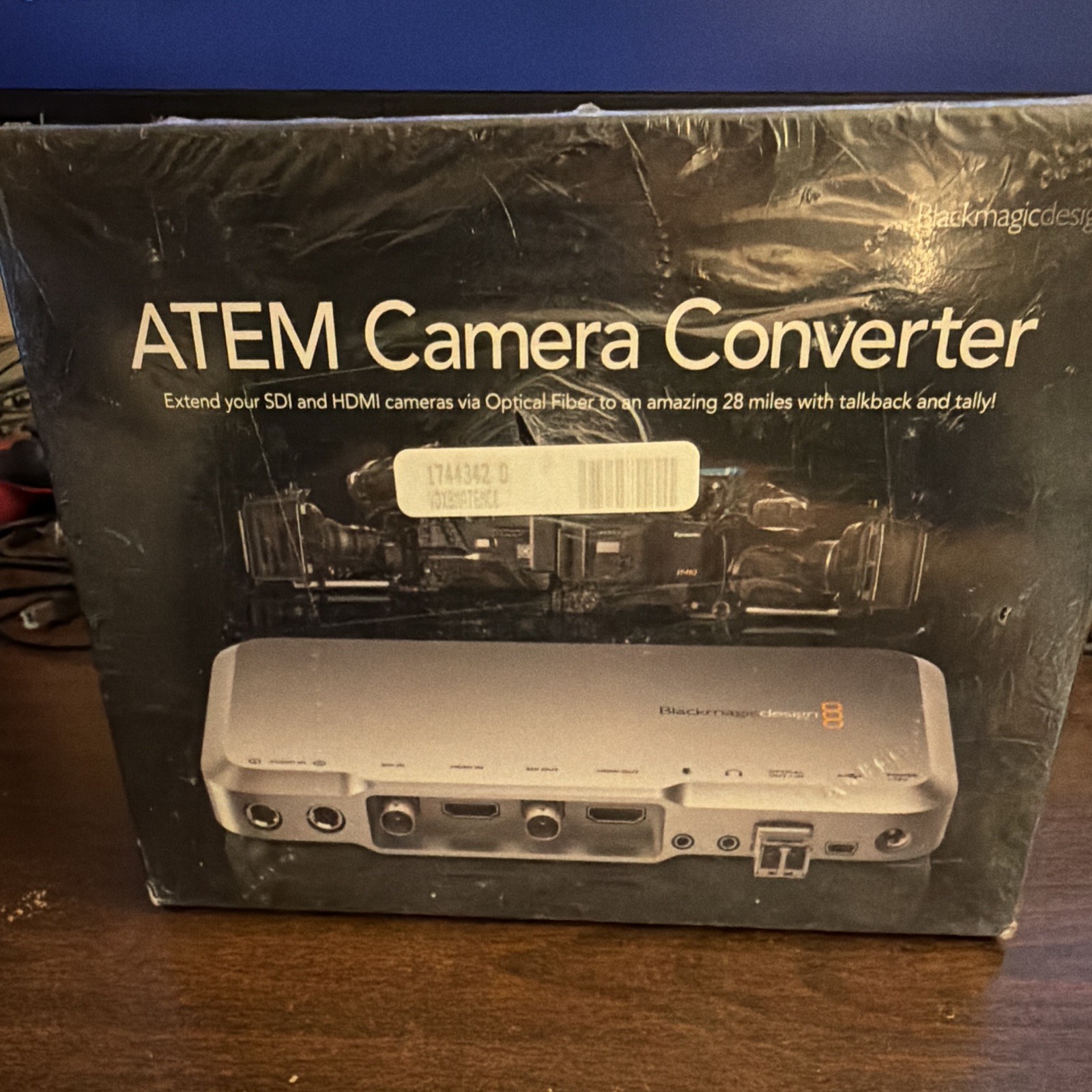 Blackmagic Design ATEM Camera Converter Talkback Tally SDI HDMI Optical Fiber