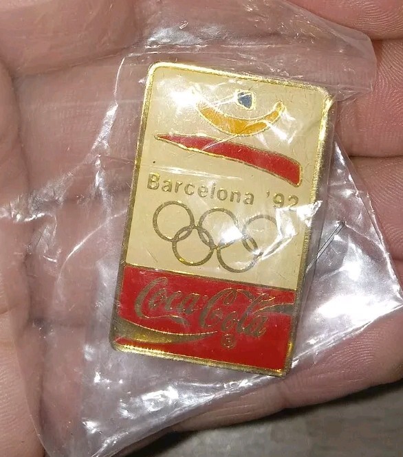 VtG 90s Coca-Cola Coke Olympics Team USA Barcelona '92 Lapel Hat Pin Pinback NEW
