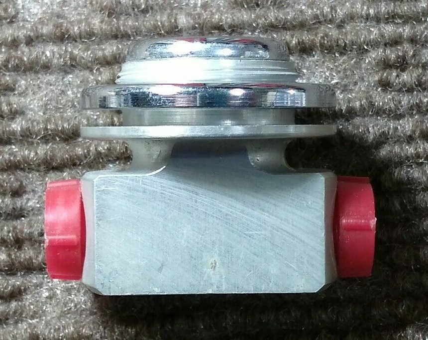 Scott Aviation Oxygen Outlet Assembly P/N 23599-03