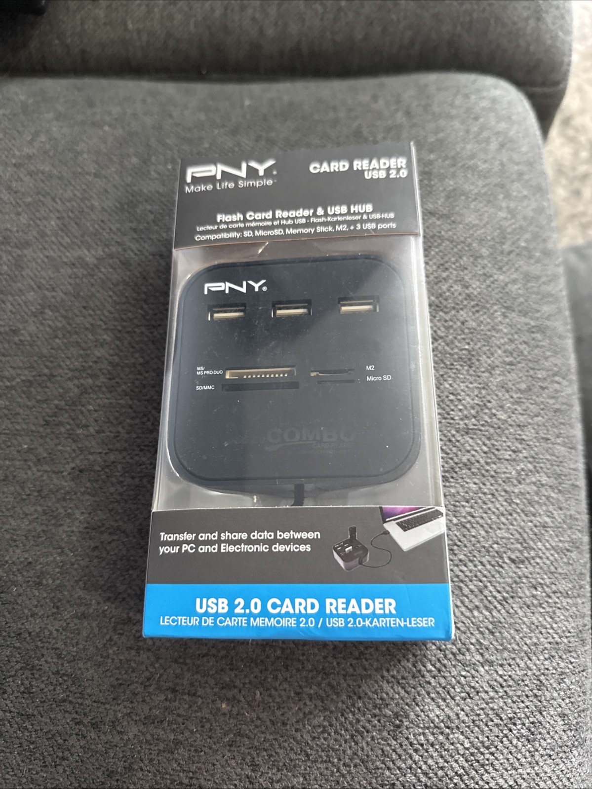 PNY USB 2.0 Flash Card Reader & USB Hub. SD, Micro SD, M2, 3 USB ports