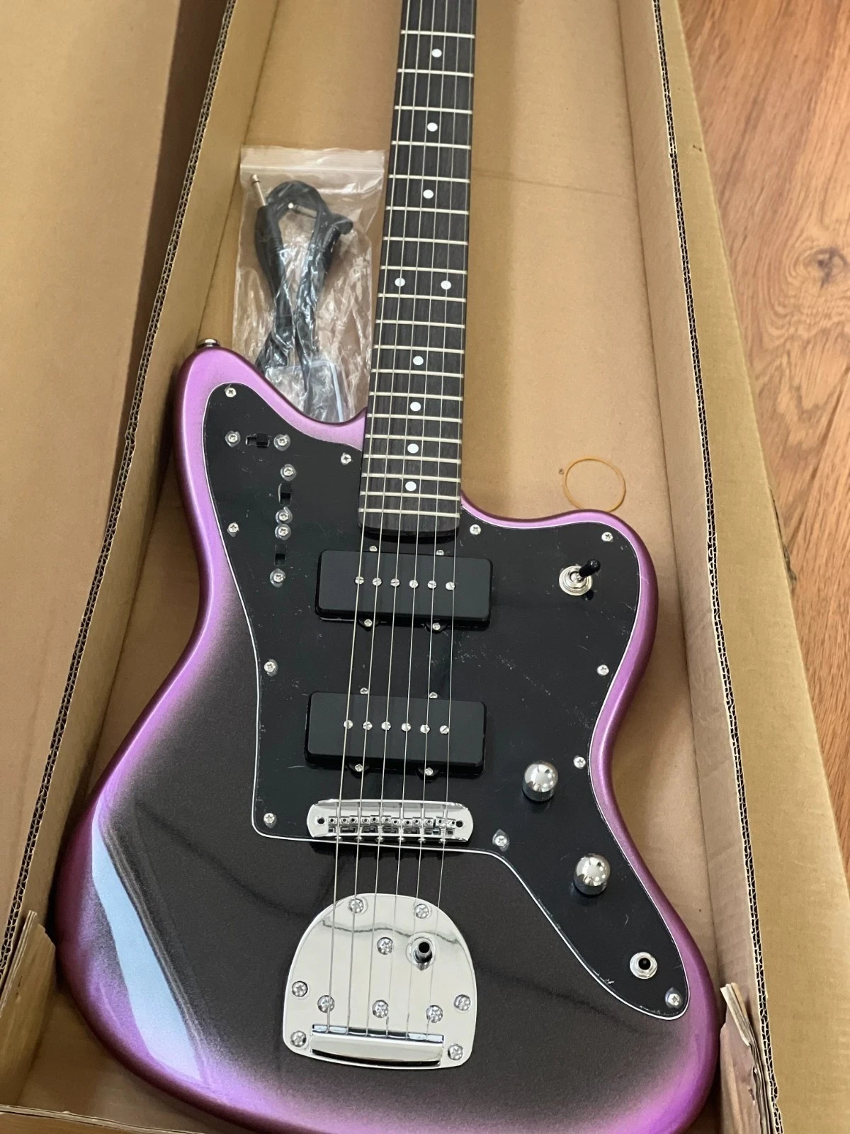 Purple Jazz Style Electric Guitar Black Fretboard Mahogany Body P90 Pickups