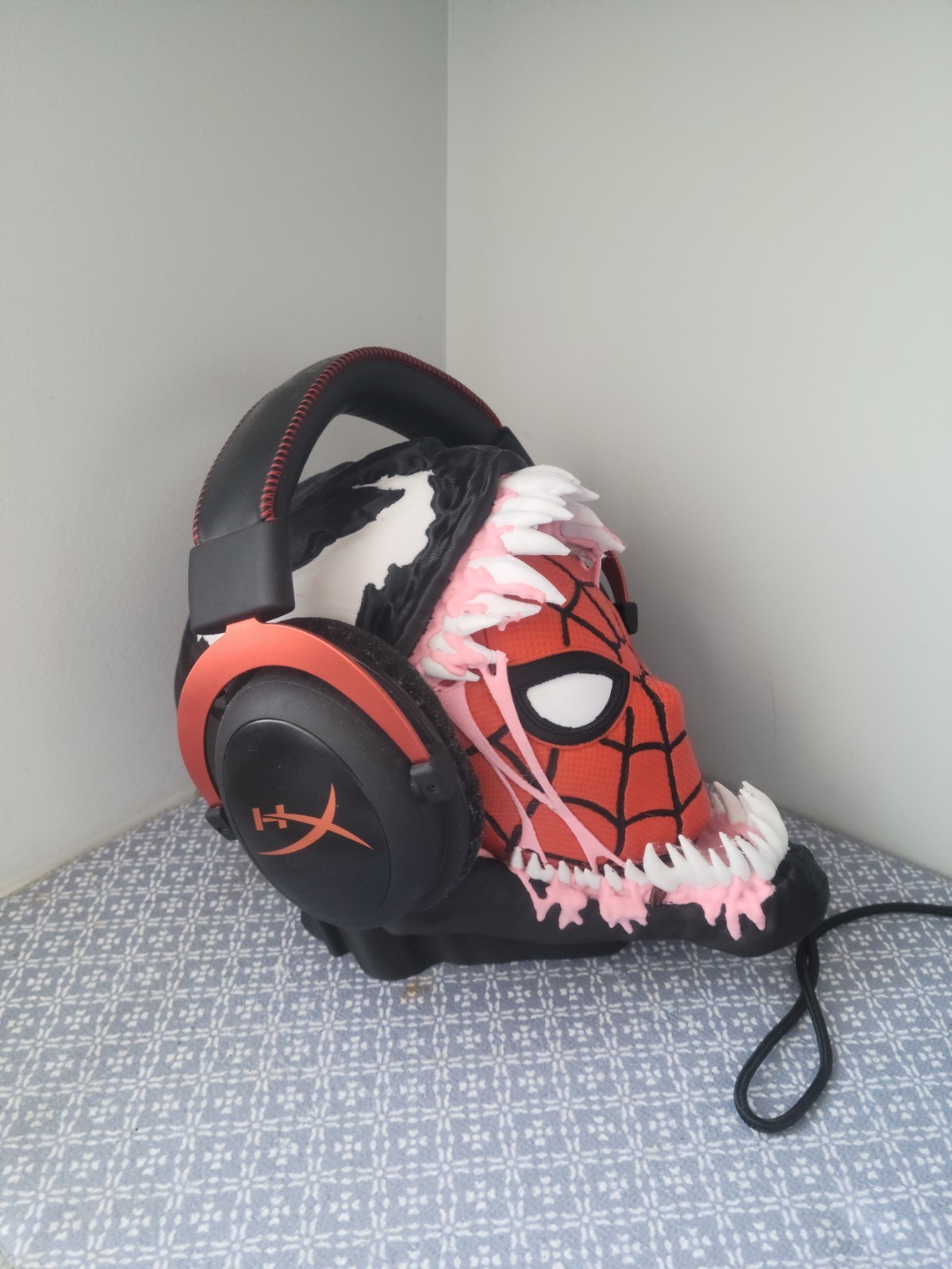 Venom And Spiderman Headphone Stand
