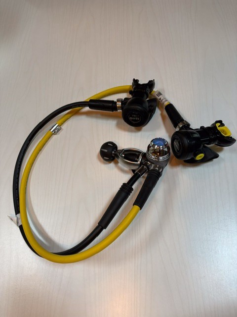Mares V 32 first stage and proton ice extreme second stage regulator set