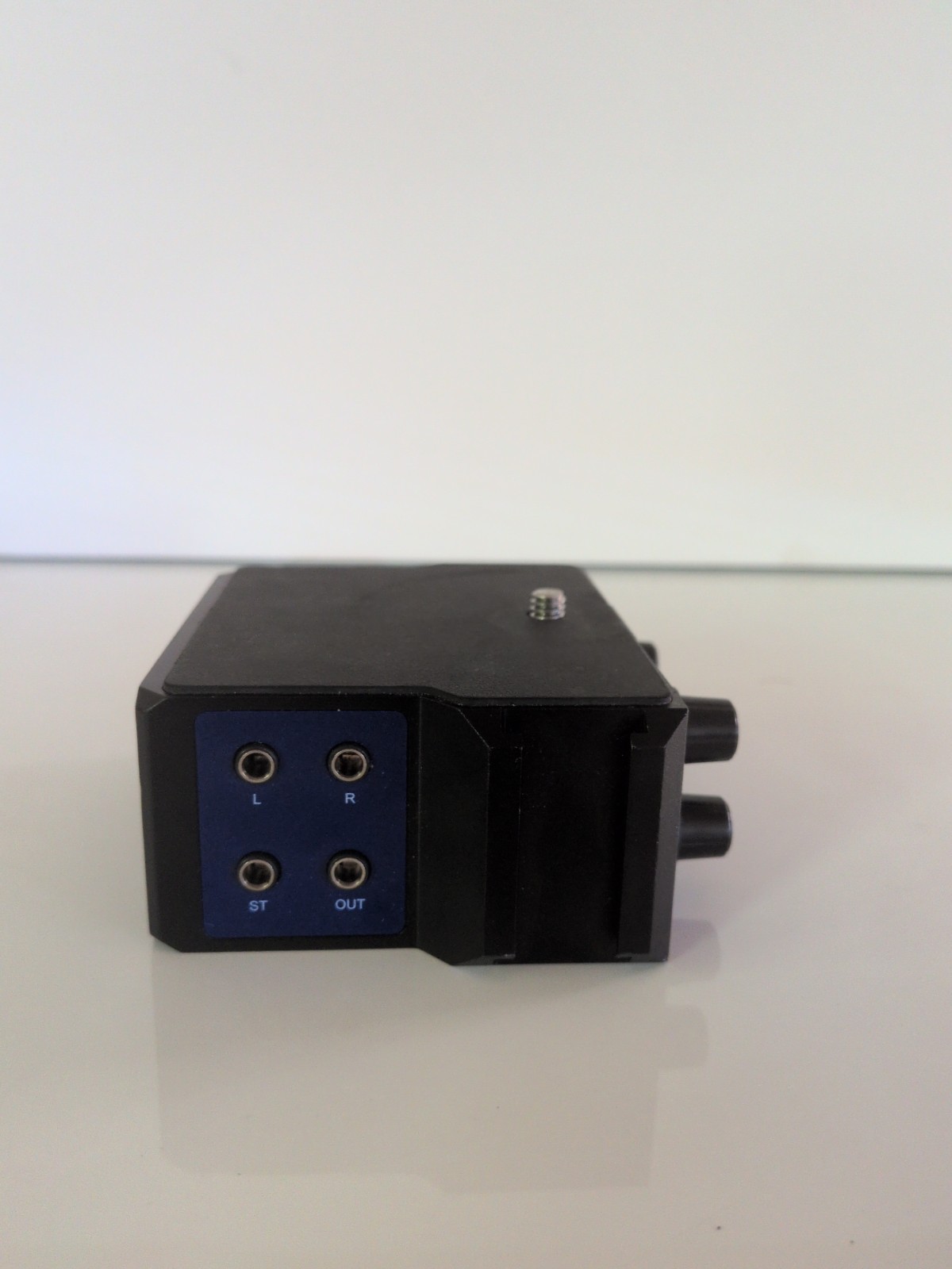 Beachtek DXA-MICRO-PRO Active XLR Compact Adapter Excelent Condition No Box