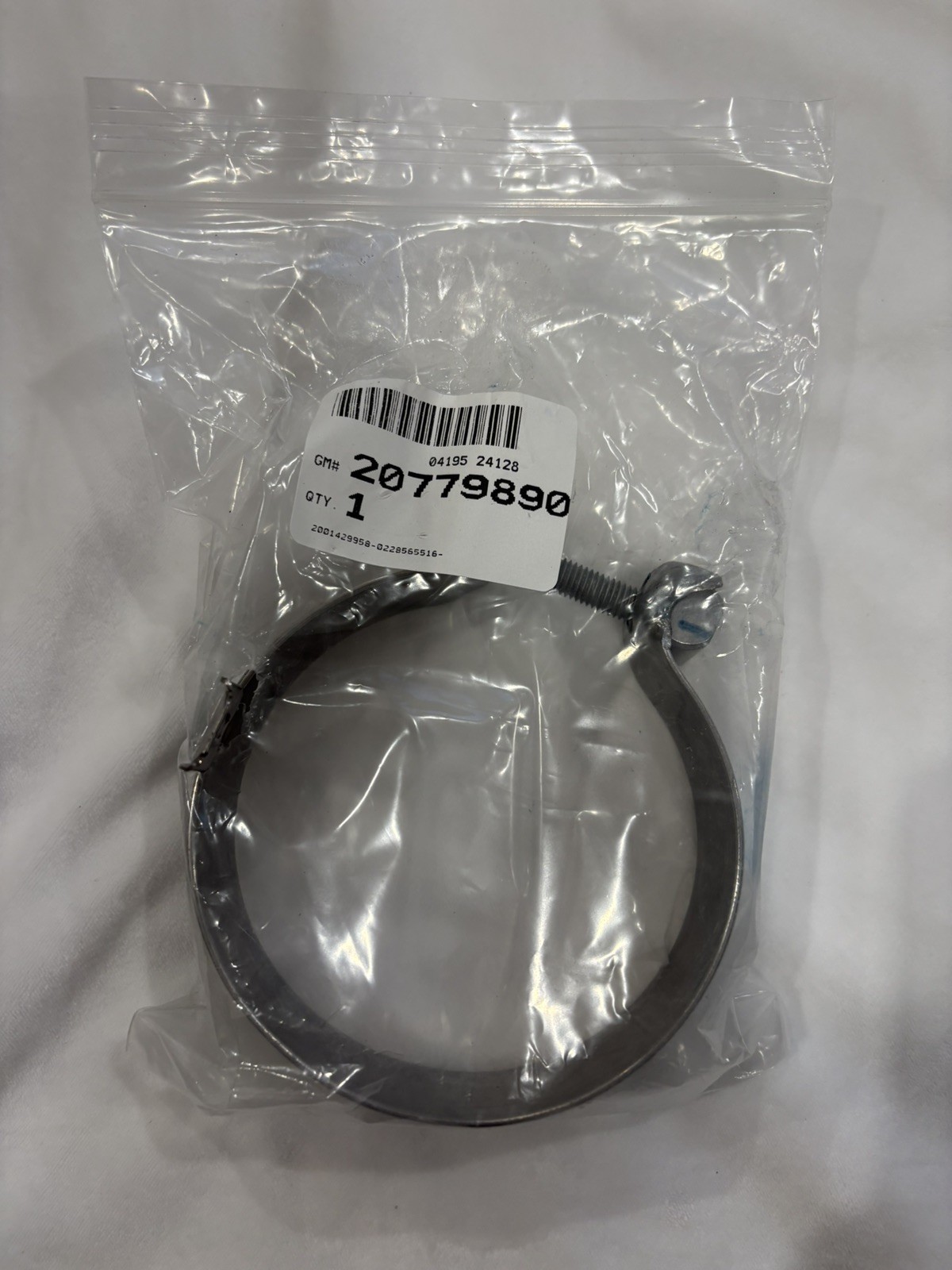 NEW OEM Genuine GM Exhaust Pipe Clamp 20779890