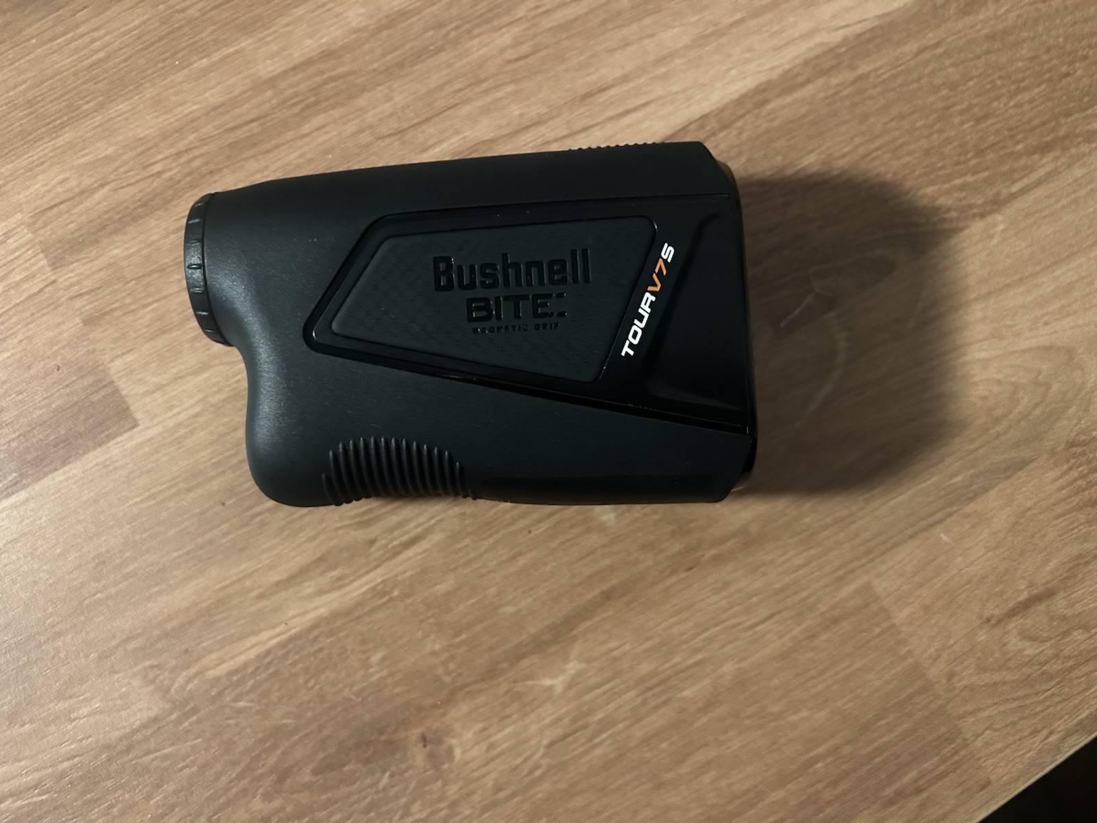 Bushnell Tour V7 Shift Golf  Rangefinder Very Good Condition