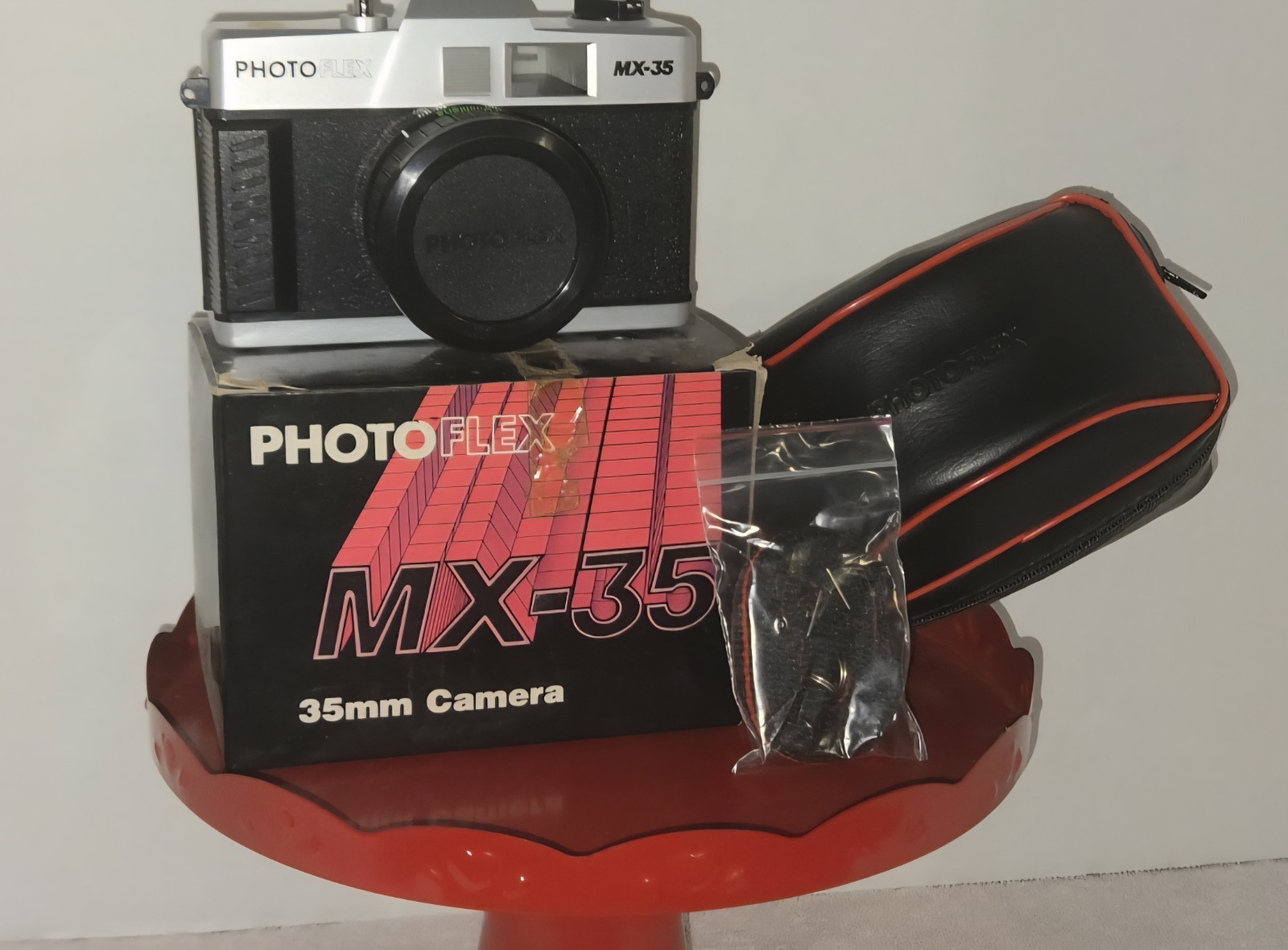 Vintage Photo Flex MX-35 35mm Film Camera Case Photography NOT TESTED