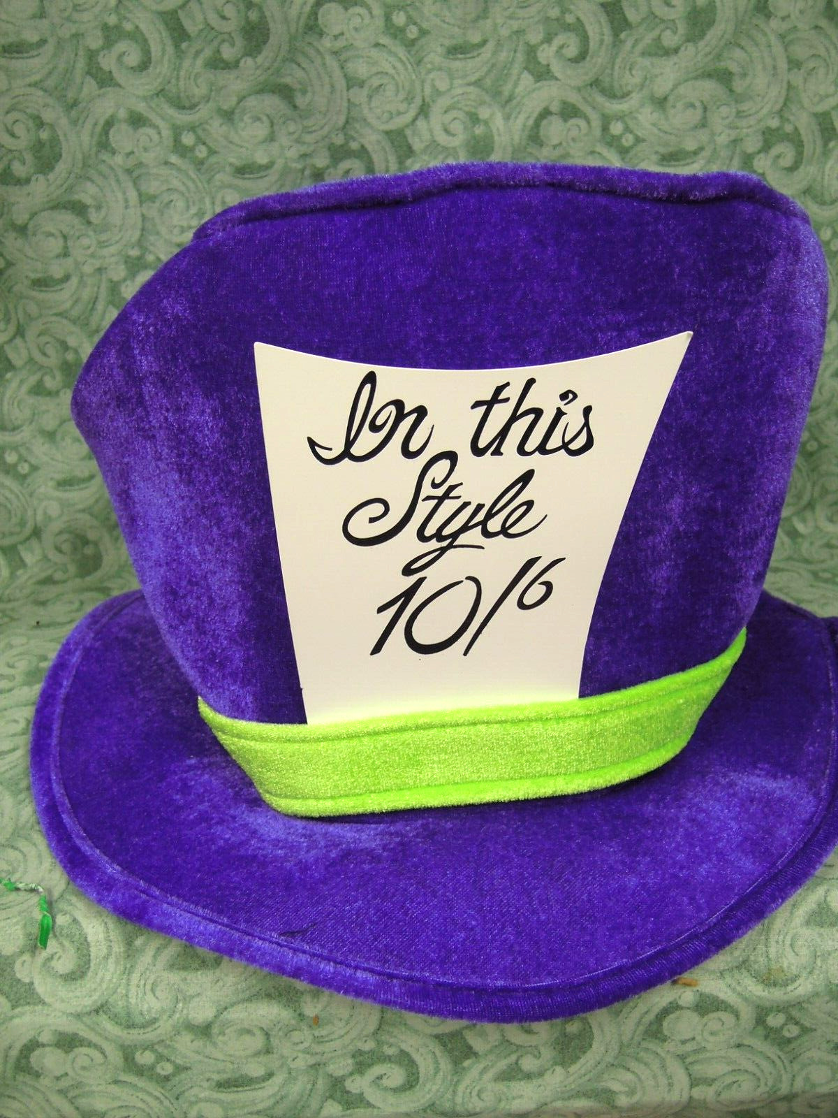LC-2331  "MAD HATTER" - Purple adult size hat for an 'Alice In Wonderland' party