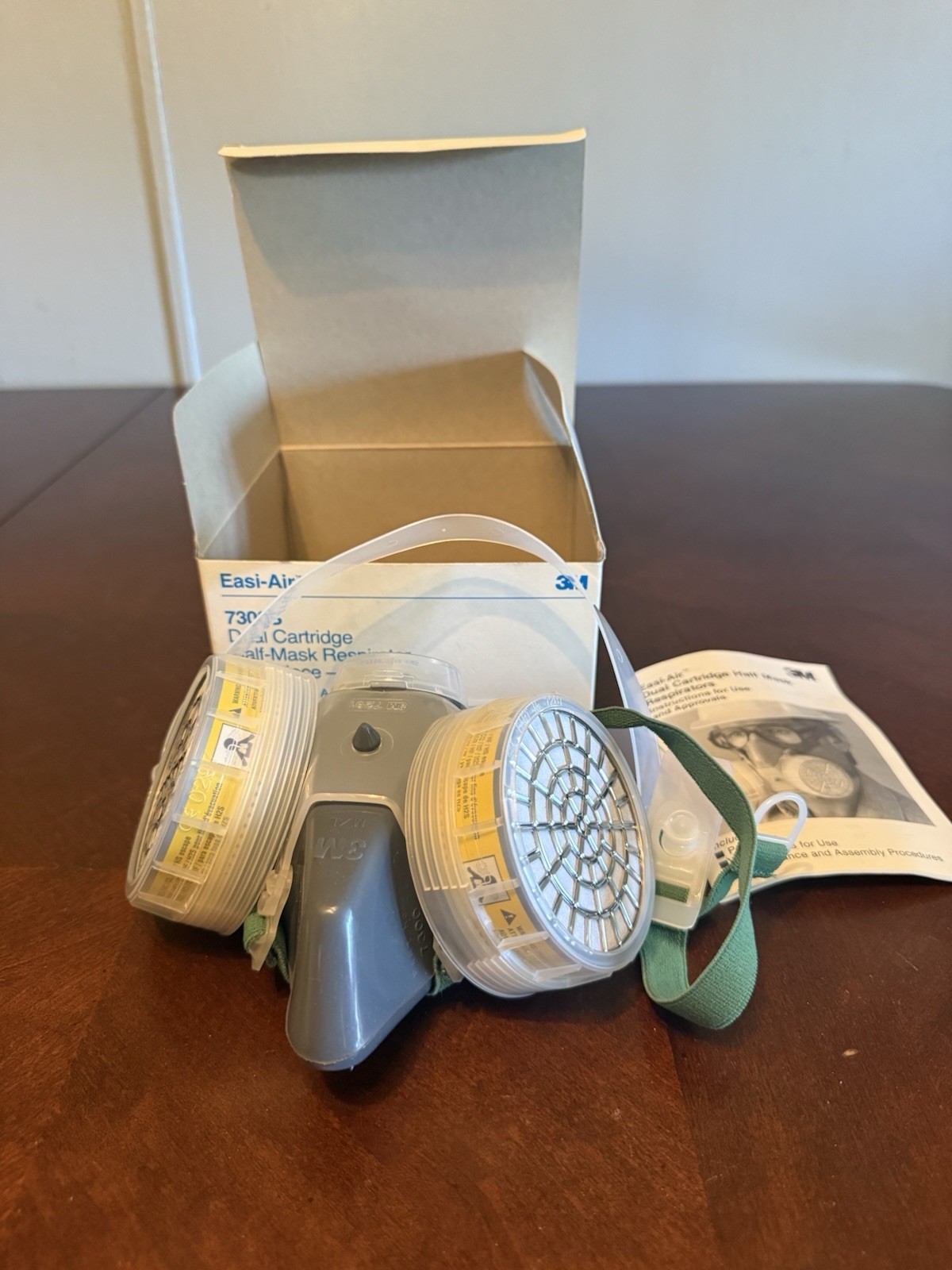 3M Easi-Air 7300S Dual Cartridge Half-Mask Respirator