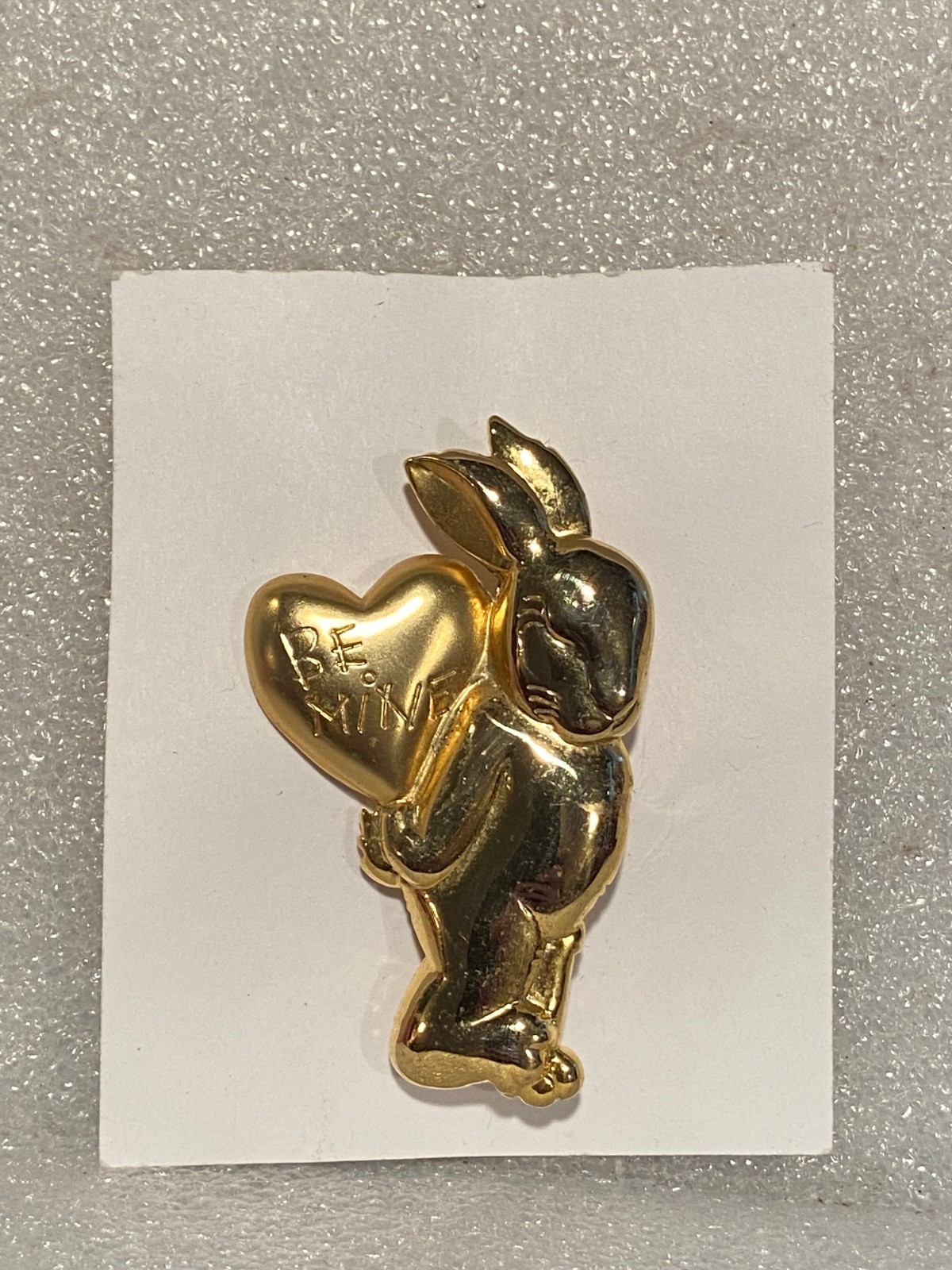 2.25" Gold Plated Metal Bunny BE MINE pin *Pre-Owned* BT2