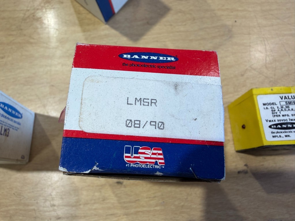 BANNER LM5R MULTI-BEAM MODULE  W402